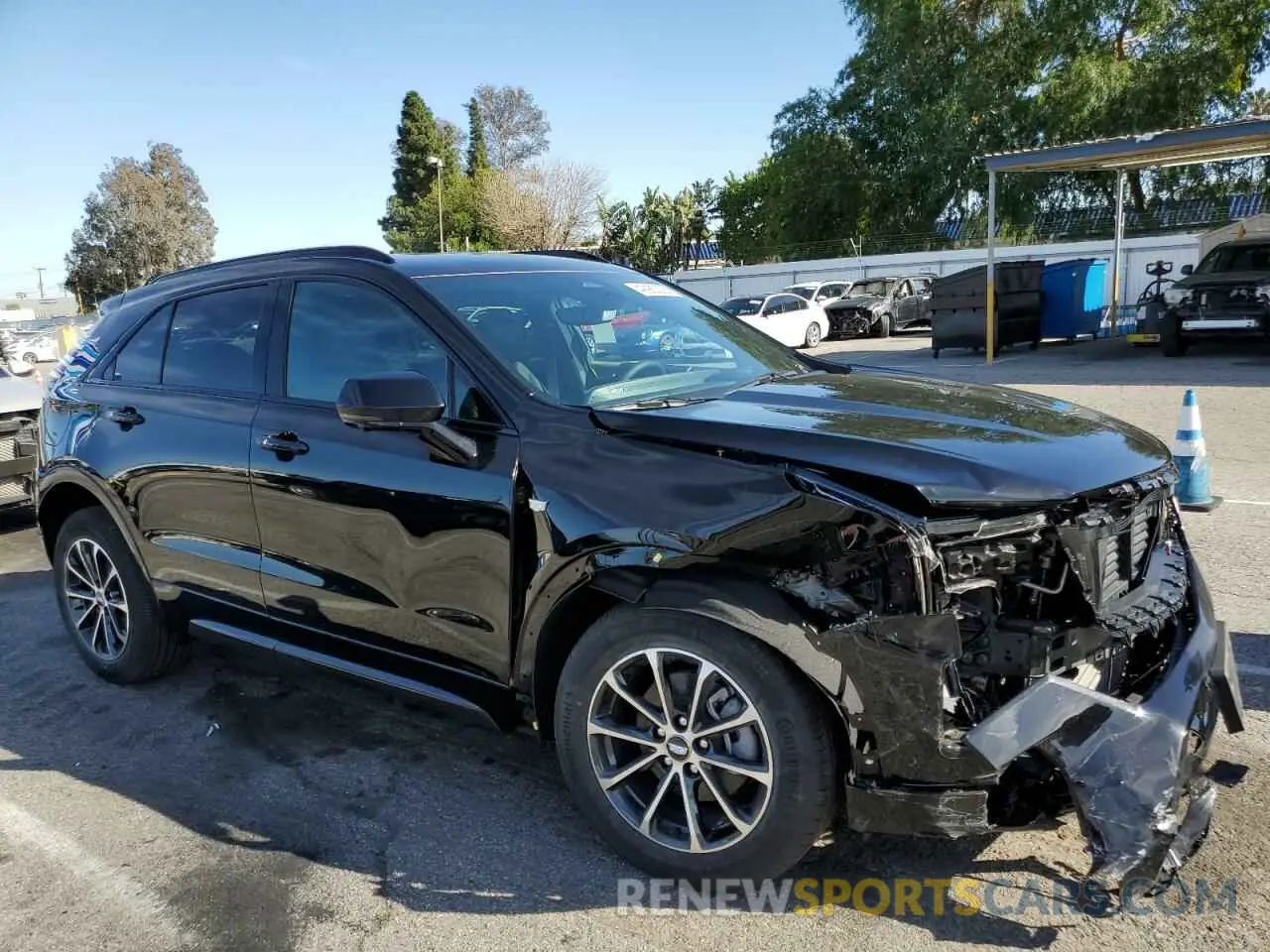 4 fotografías del automóvil dañado 1GYFZER44SF142428 CADILLAC XT4 2025