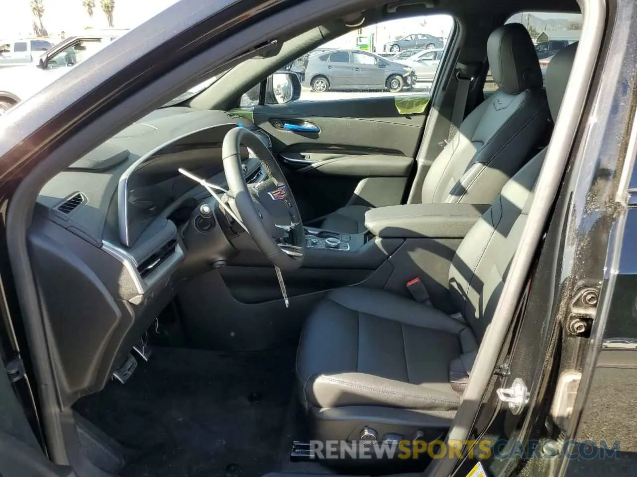 7 fotografías del automóvil dañado 1GYFZER44SF142428 CADILLAC XT4 2025