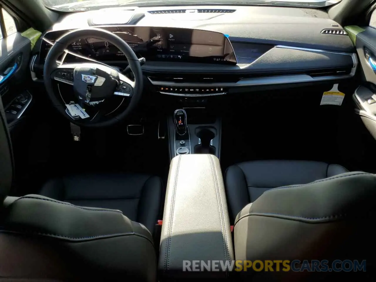 8 fotografías del automóvil dañado 1GYFZER44SF142428 CADILLAC XT4 2025