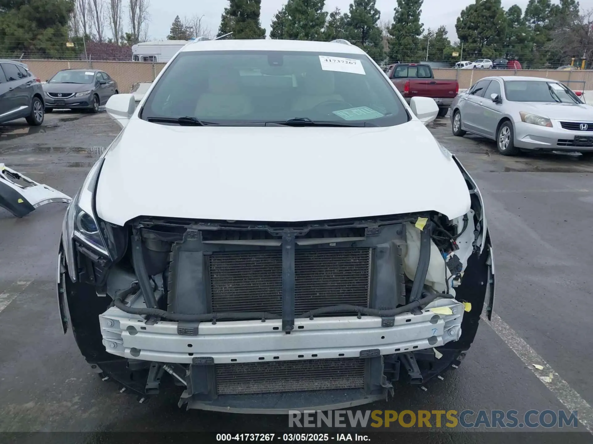 13 fotografías del automóvil dañado 1GYKNARS4KZ188857 CADILLAC XT5 2019