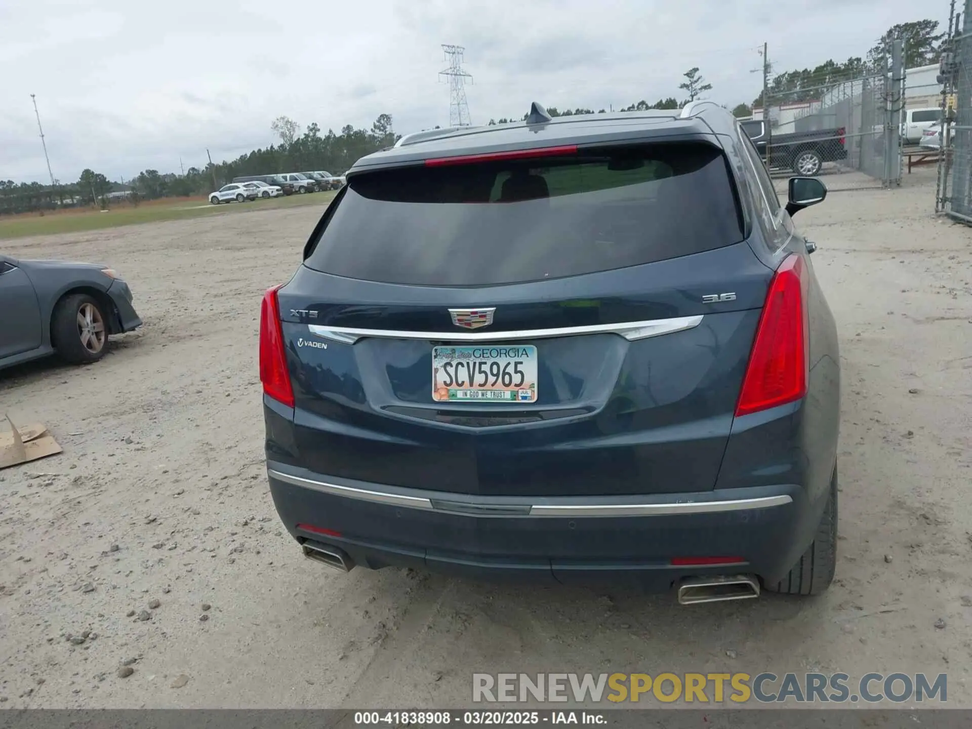 11 fotografías del automóvil dañado 1GYKNARS5KZ220991 CADILLAC XT5 2019