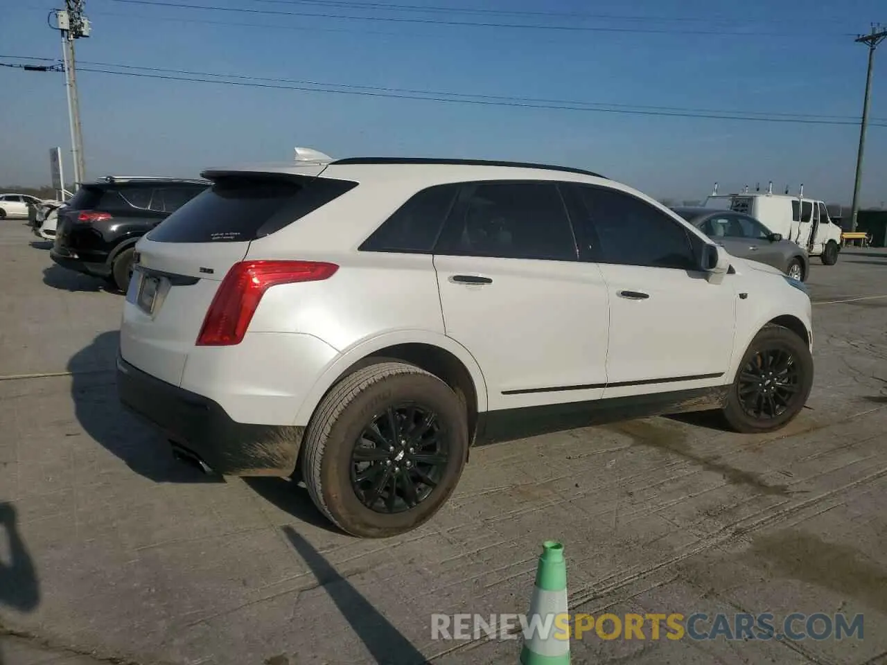 3 fotografías del automóvil dañado 1GYKNARSXKZ101883 CADILLAC XT5 2019