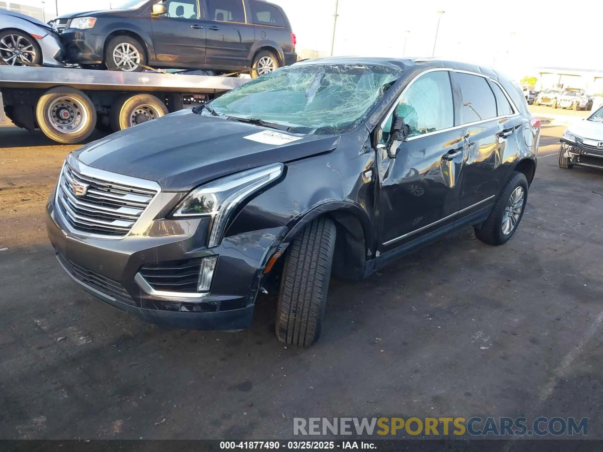 2 fotografías del automóvil dañado 1GYKNCRS0KZ141708 CADILLAC XT5 2019