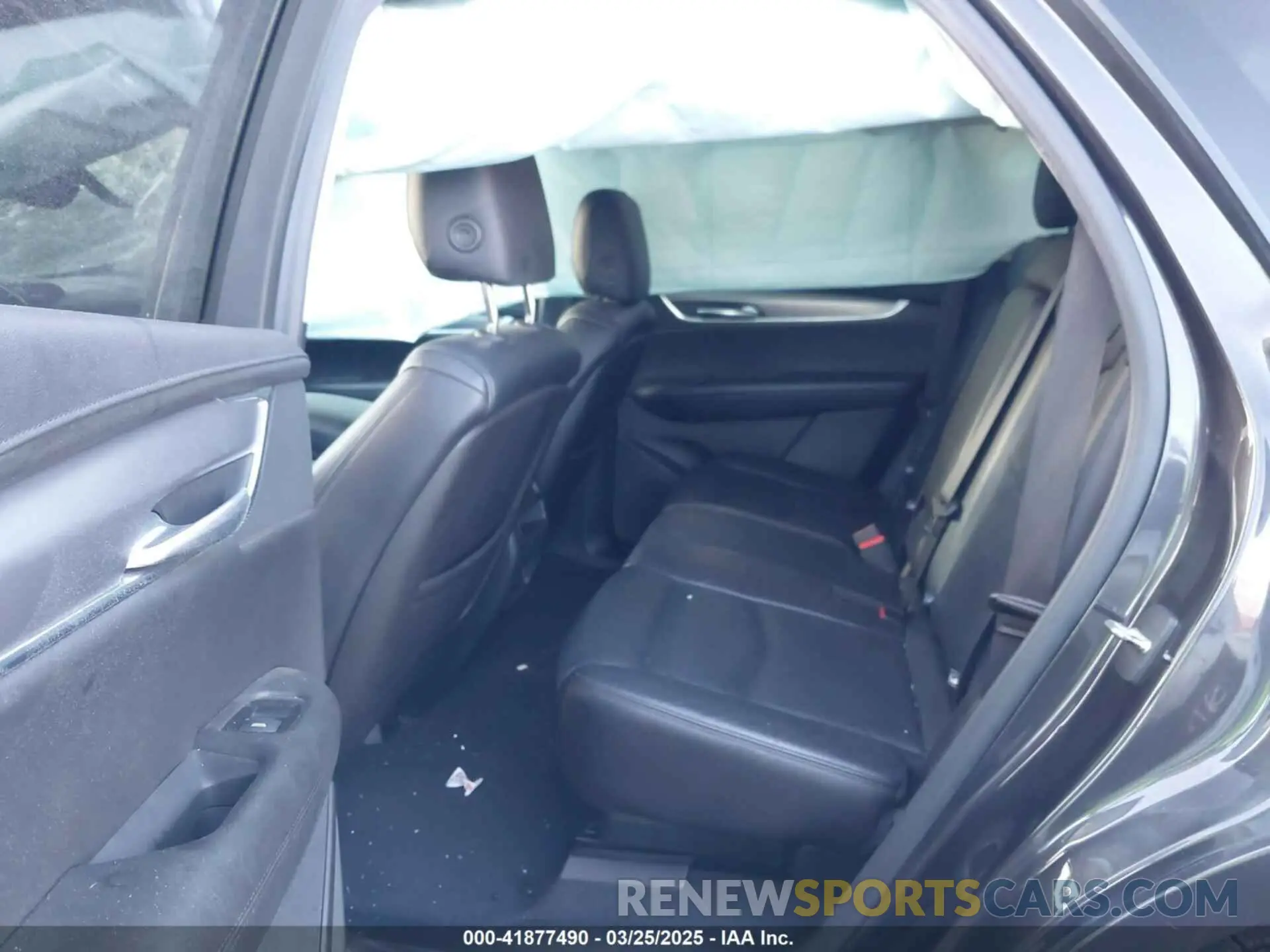 8 fotografías del automóvil dañado 1GYKNCRS0KZ141708 CADILLAC XT5 2019