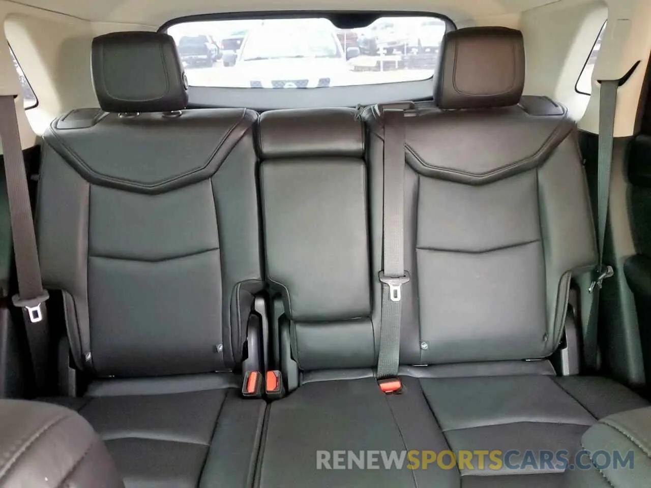 10 fotografías del automóvil dañado 1GYKNCRS1KZ271223 CADILLAC XT5 2019