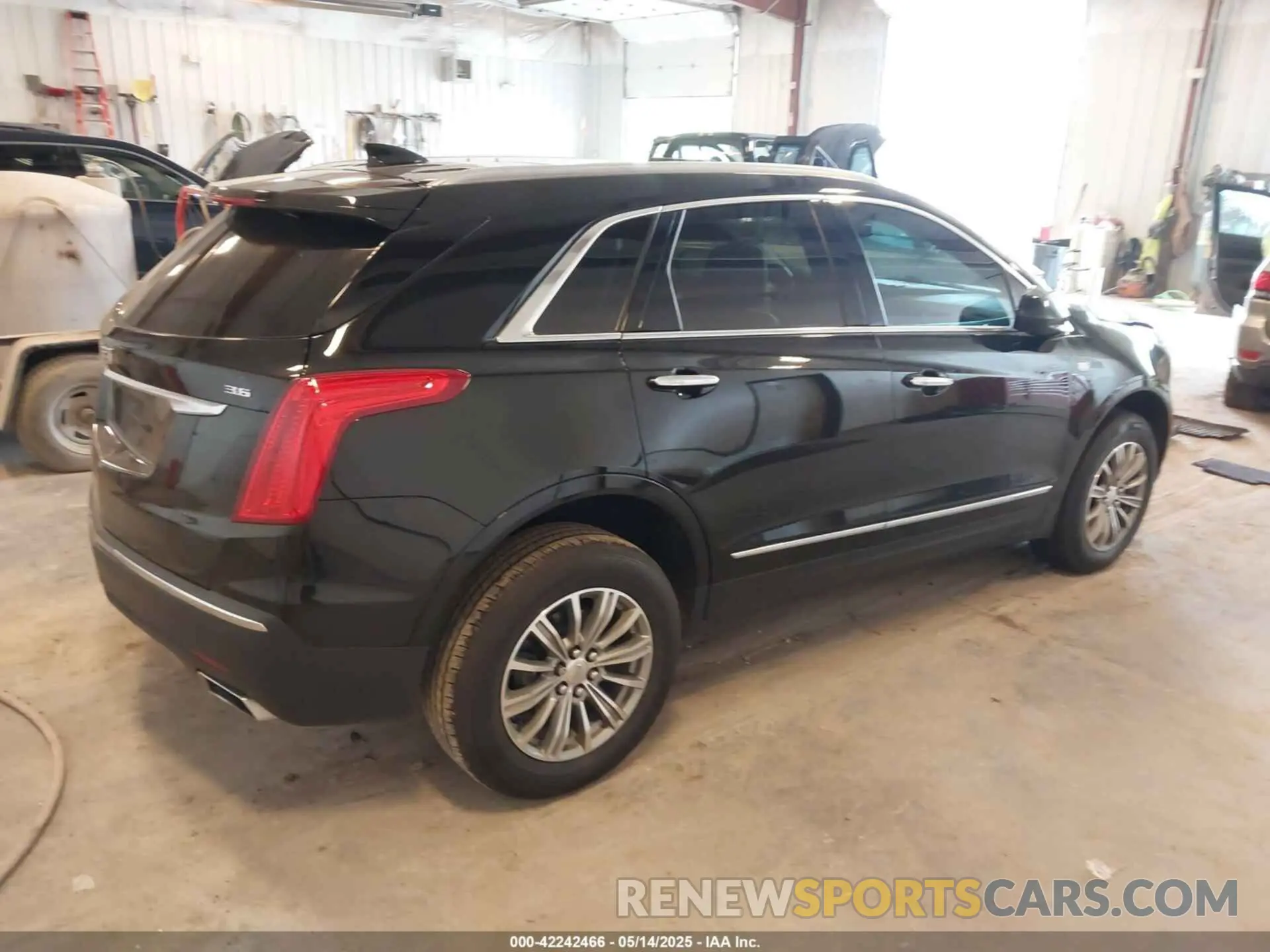 4 fotografías del automóvil dañado 1GYKNCRS2KZ197052 CADILLAC XT5 2019