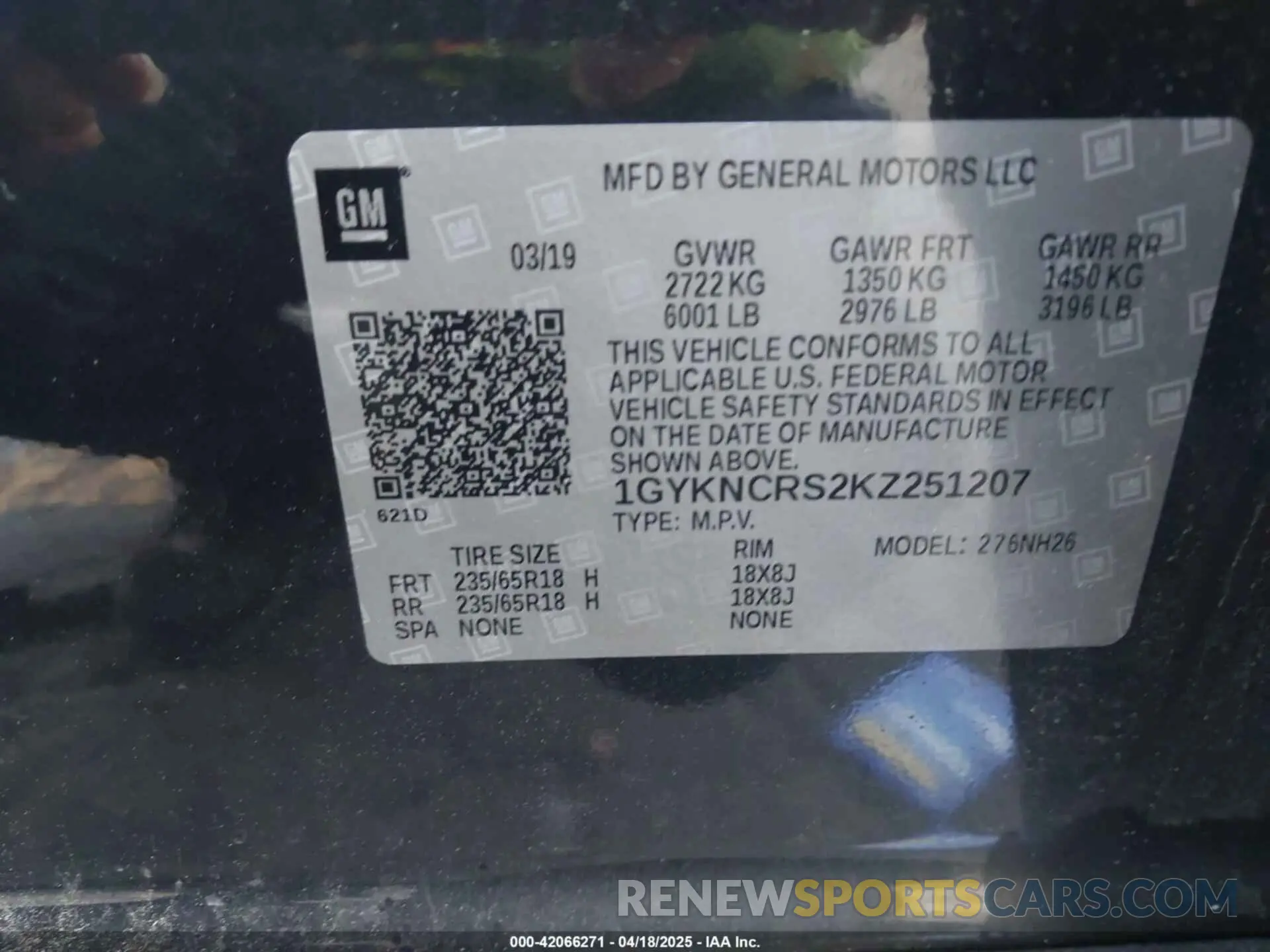 9 fotografías del automóvil dañado 1GYKNCRS2KZ251207 CADILLAC XT5 2019