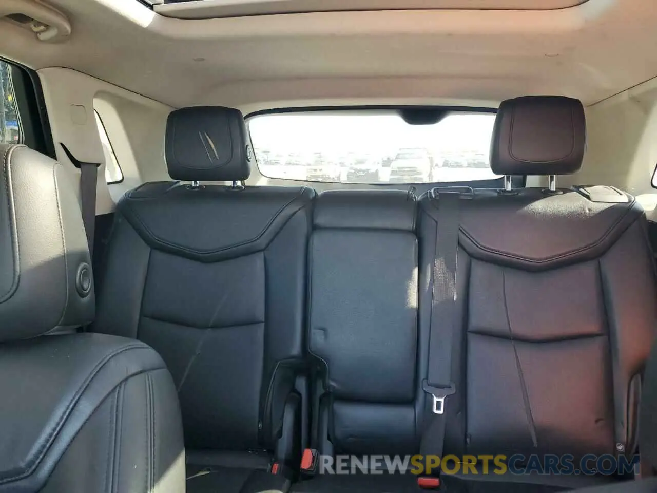 10 fotografías del automóvil dañado 1GYKNCRS3KZ122151 CADILLAC XT5 2019