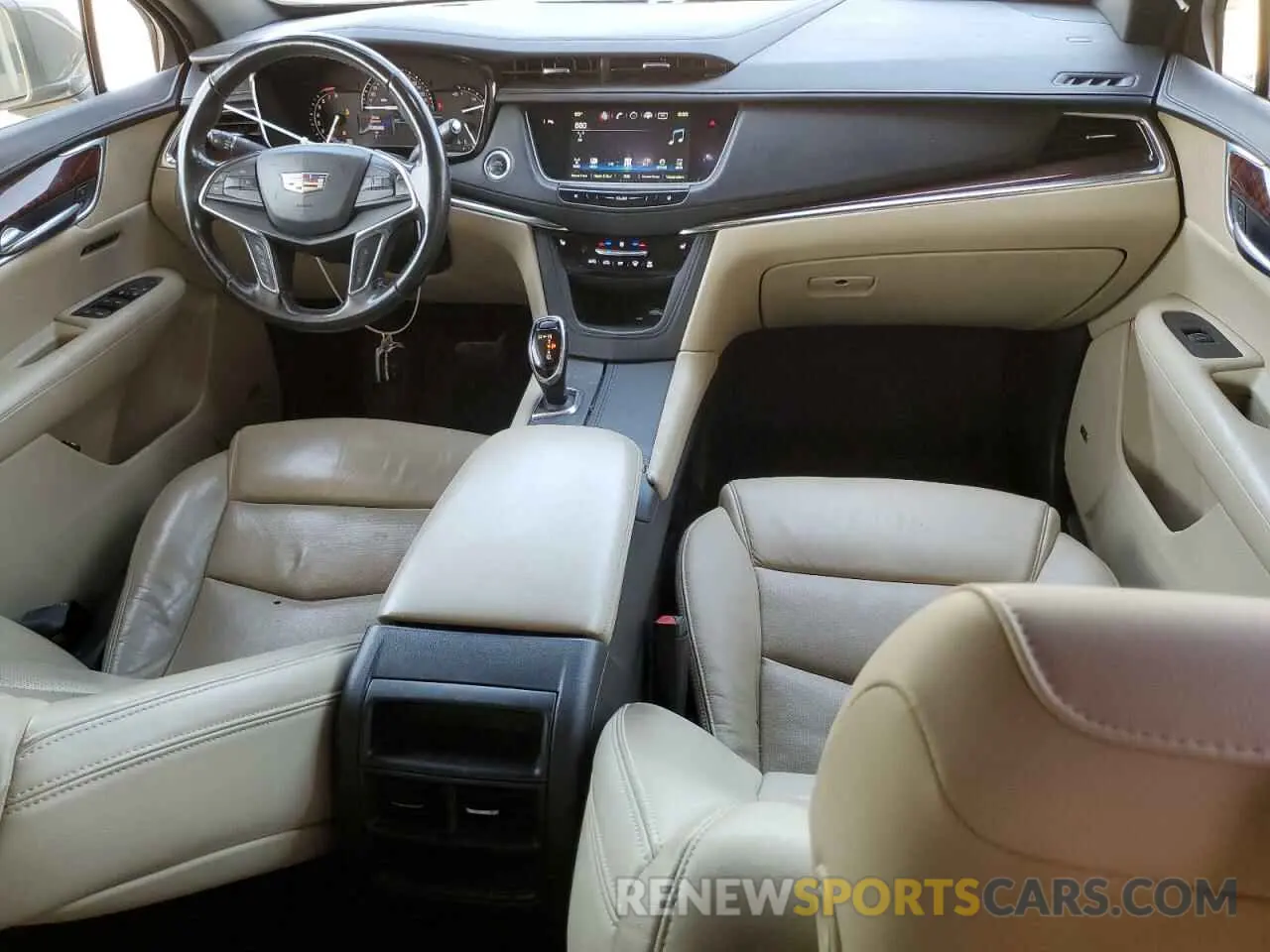 8 fotografías del automóvil dañado 1GYKNCRS4KZ221304 CADILLAC XT5 2019