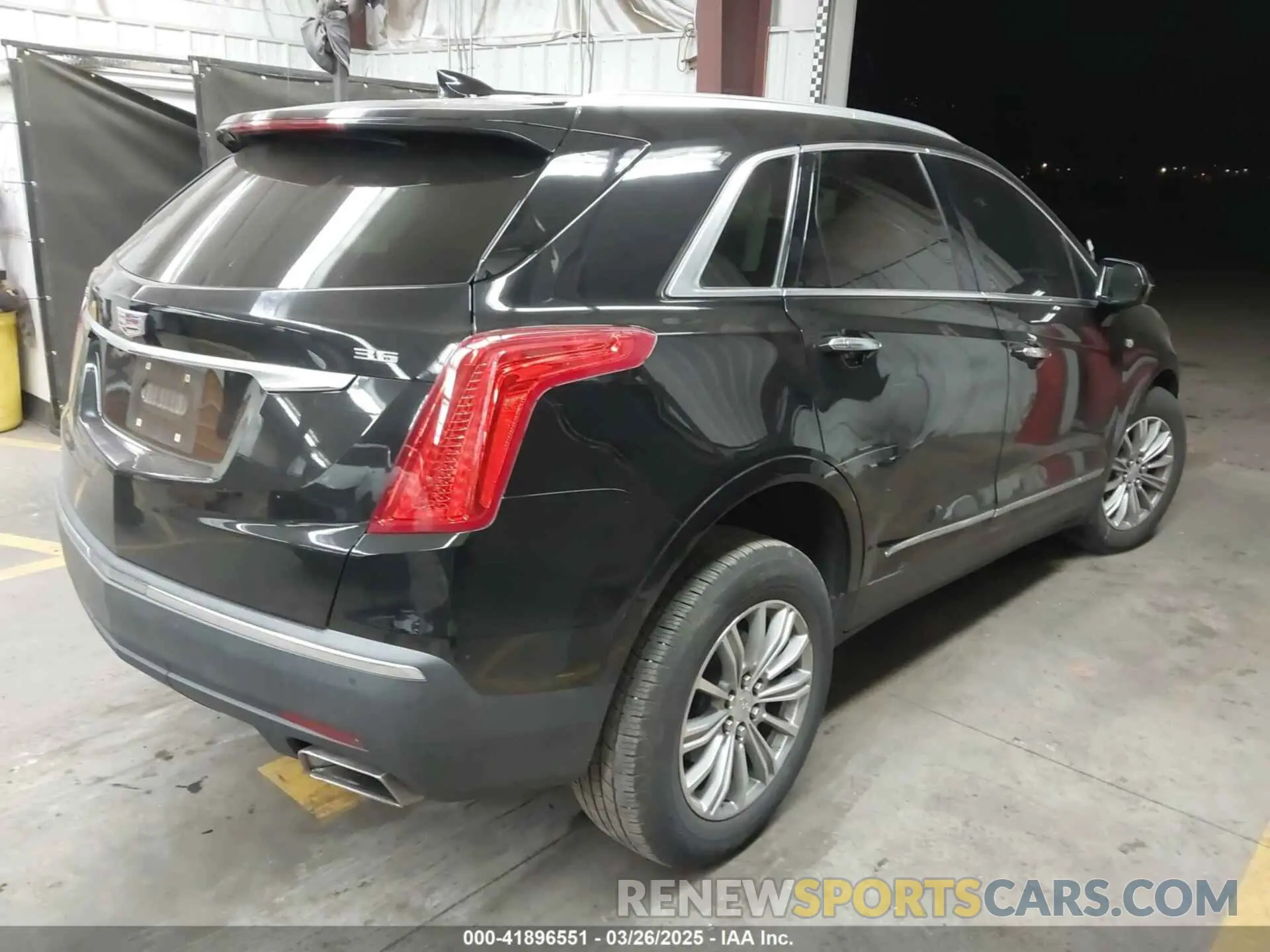 4 fotografías del automóvil dañado 1GYKNCRS5KZ142904 CADILLAC XT5 2019