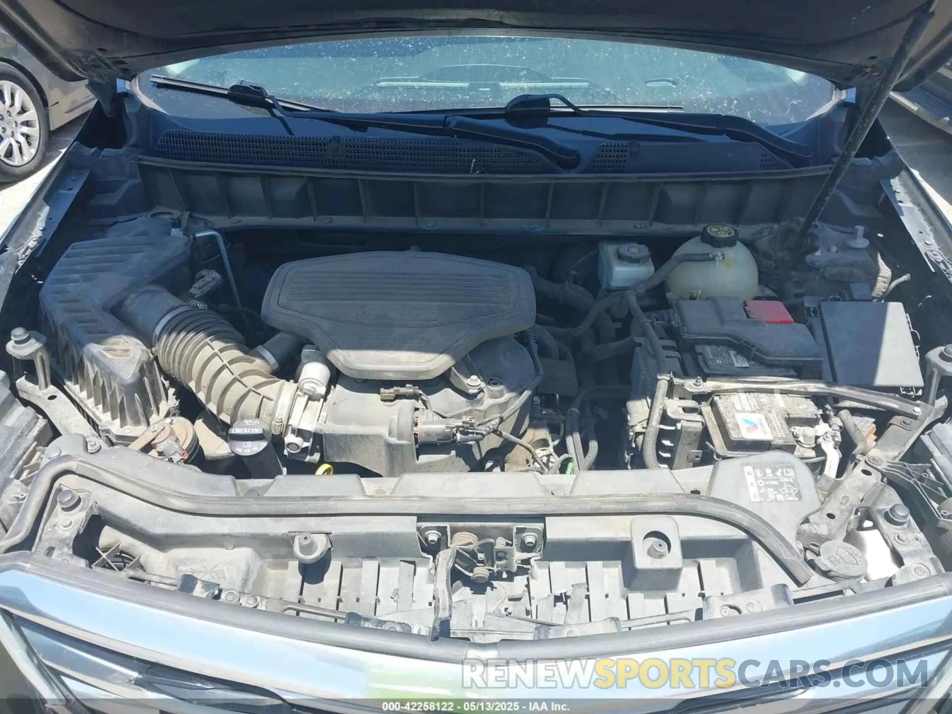 10 fotografías del automóvil dañado 1GYKNCRS7KZ119625 CADILLAC XT5 2019