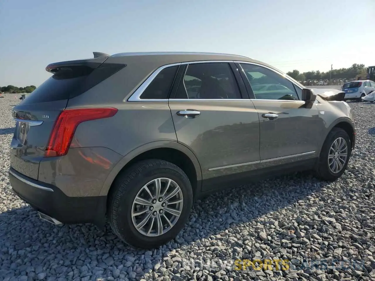 3 fotografías del automóvil dañado 1GYKNCRS8KZ263958 CADILLAC XT5 2019