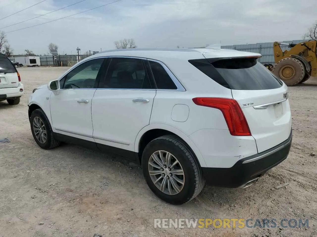 2 fotografías del automóvil dañado 1GYKNCRS9KZ287217 CADILLAC XT5 2019