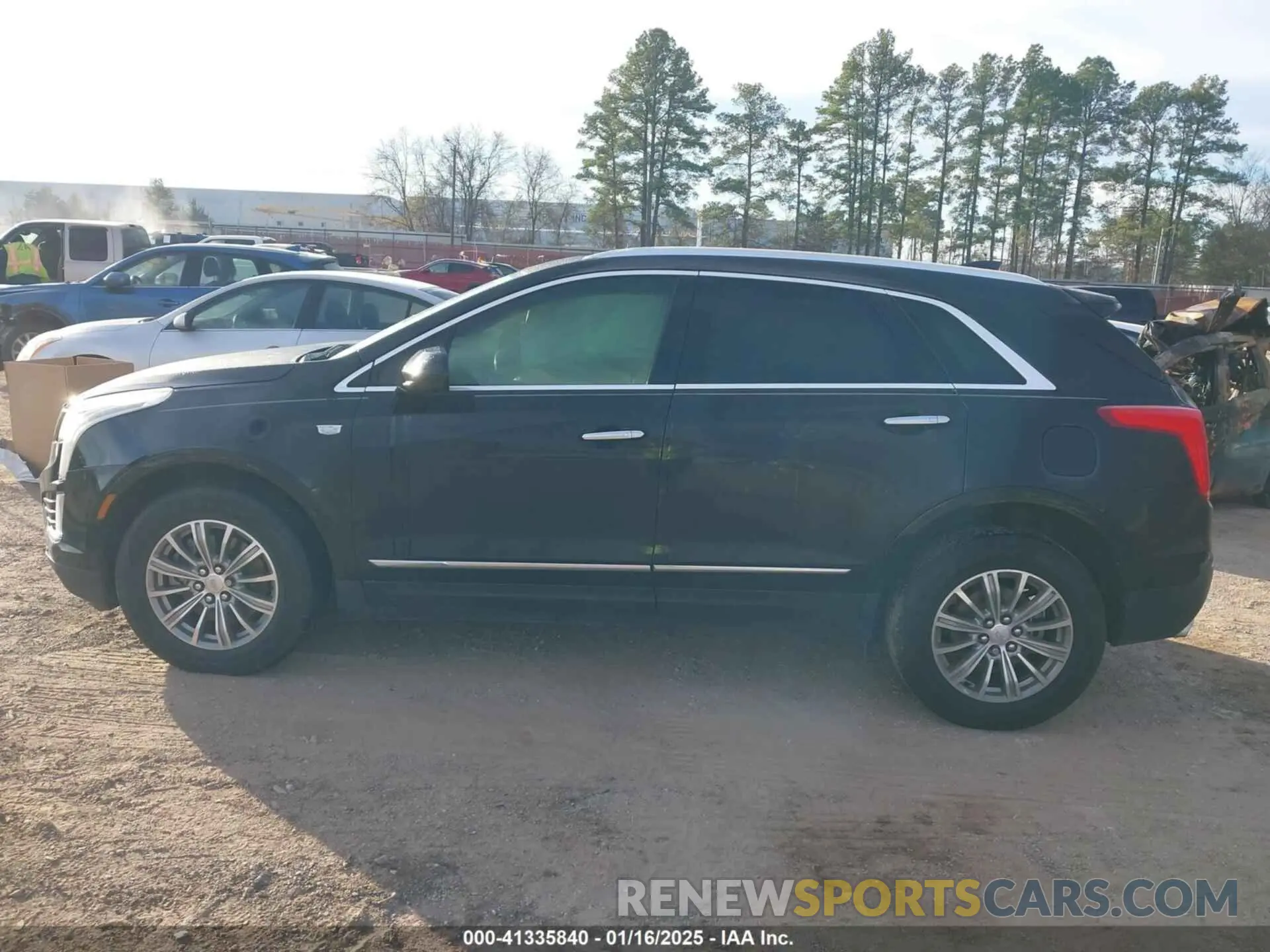 14 fotografías del automóvil dañado 1GYKNCRSXKZ102866 CADILLAC XT5 2019