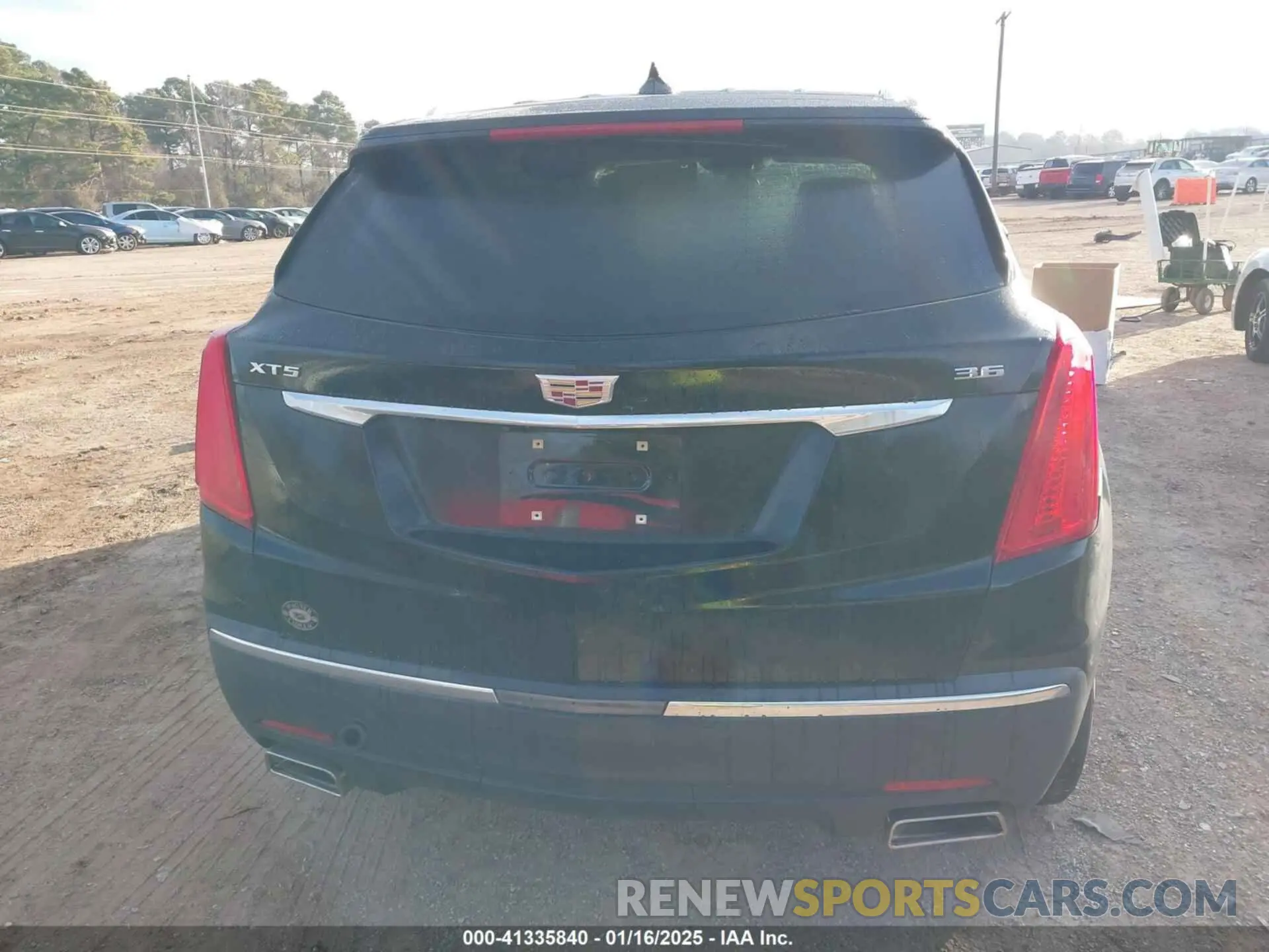 16 fotografías del automóvil dañado 1GYKNCRSXKZ102866 CADILLAC XT5 2019