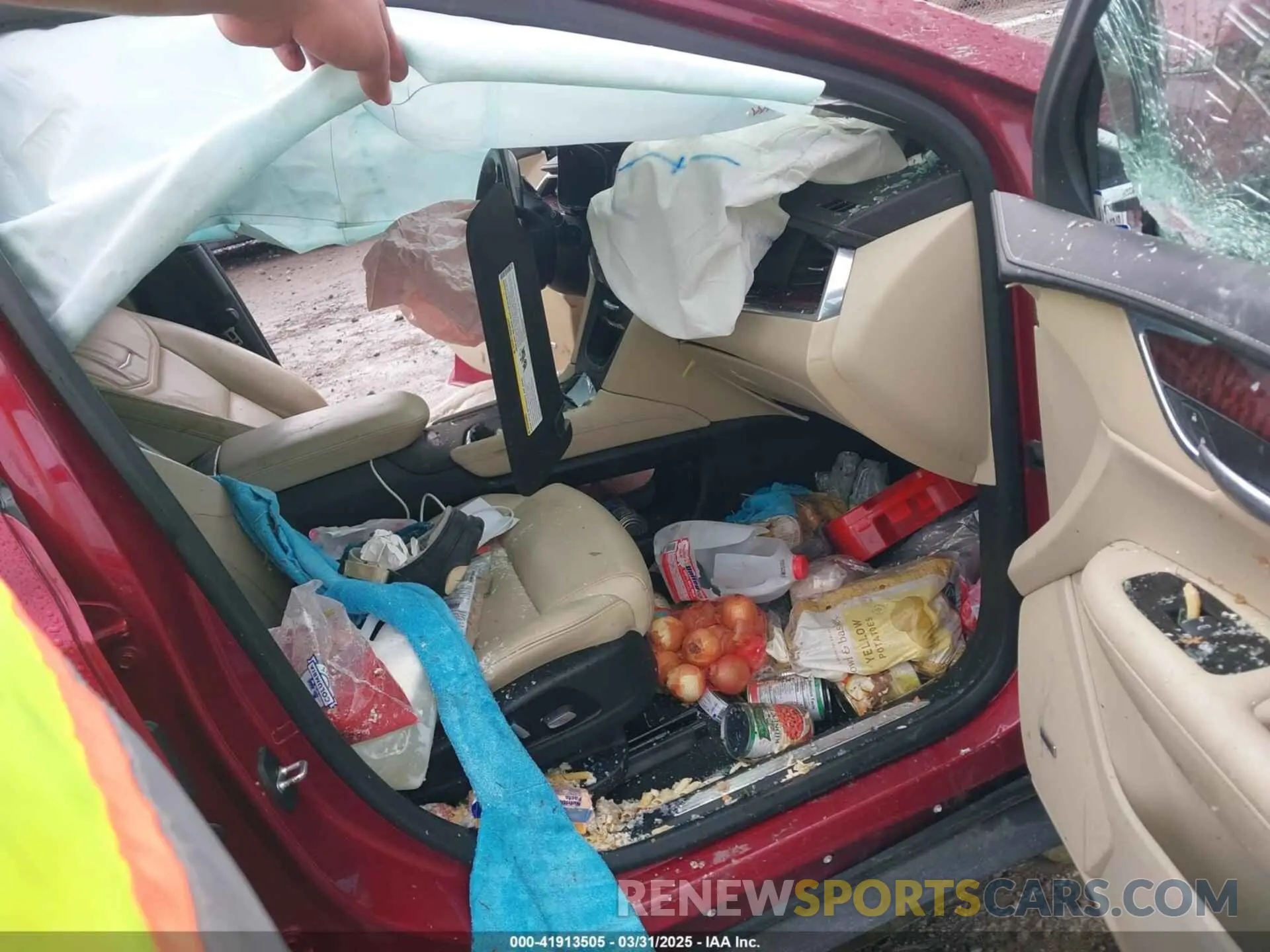 5 fotografías del automóvil dañado 1GYKNDRS4KZ156024 CADILLAC XT5 2019