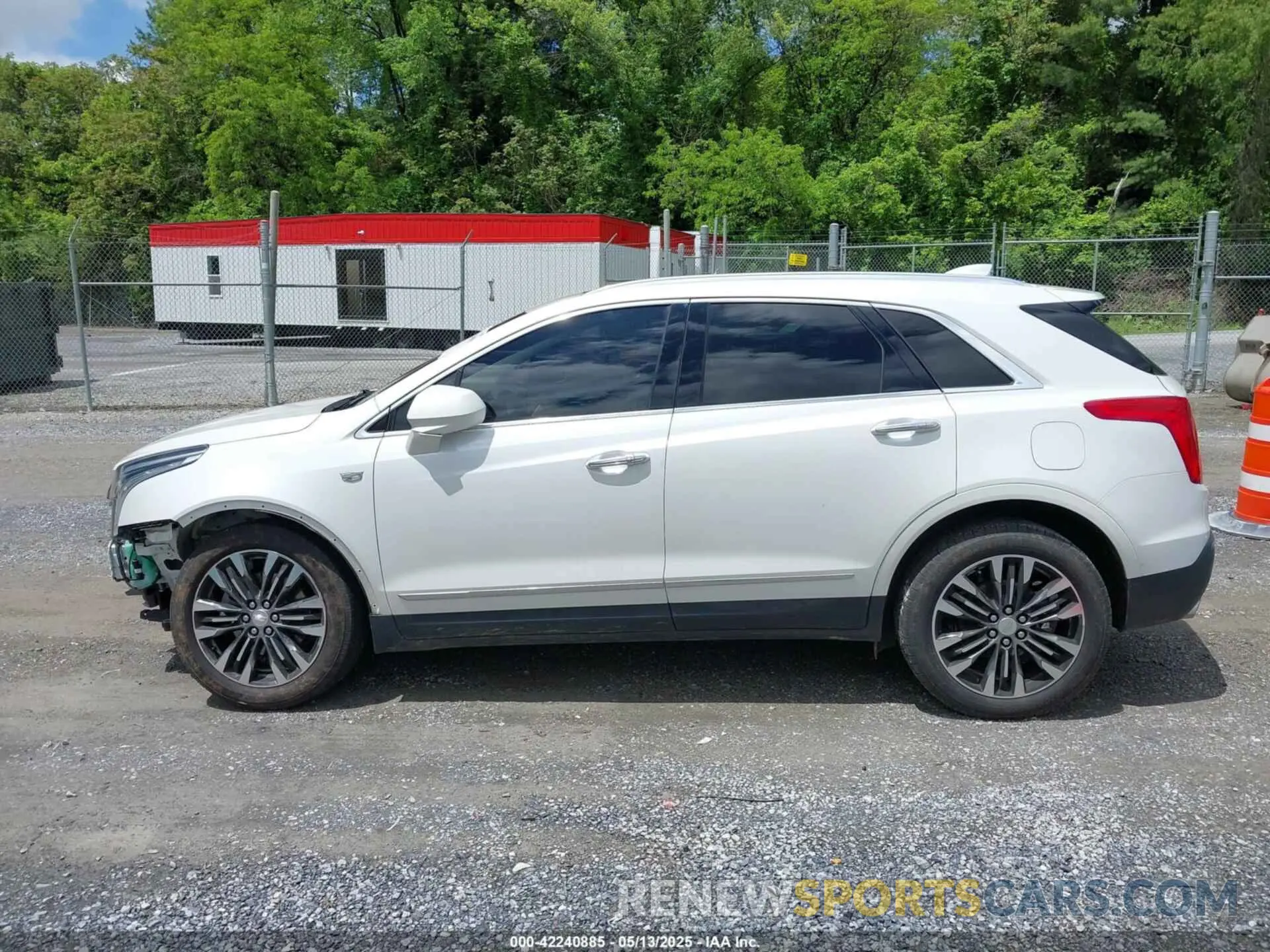 14 fotografías del automóvil dañado 1GYKNDRS4KZ239677 CADILLAC XT5 2019