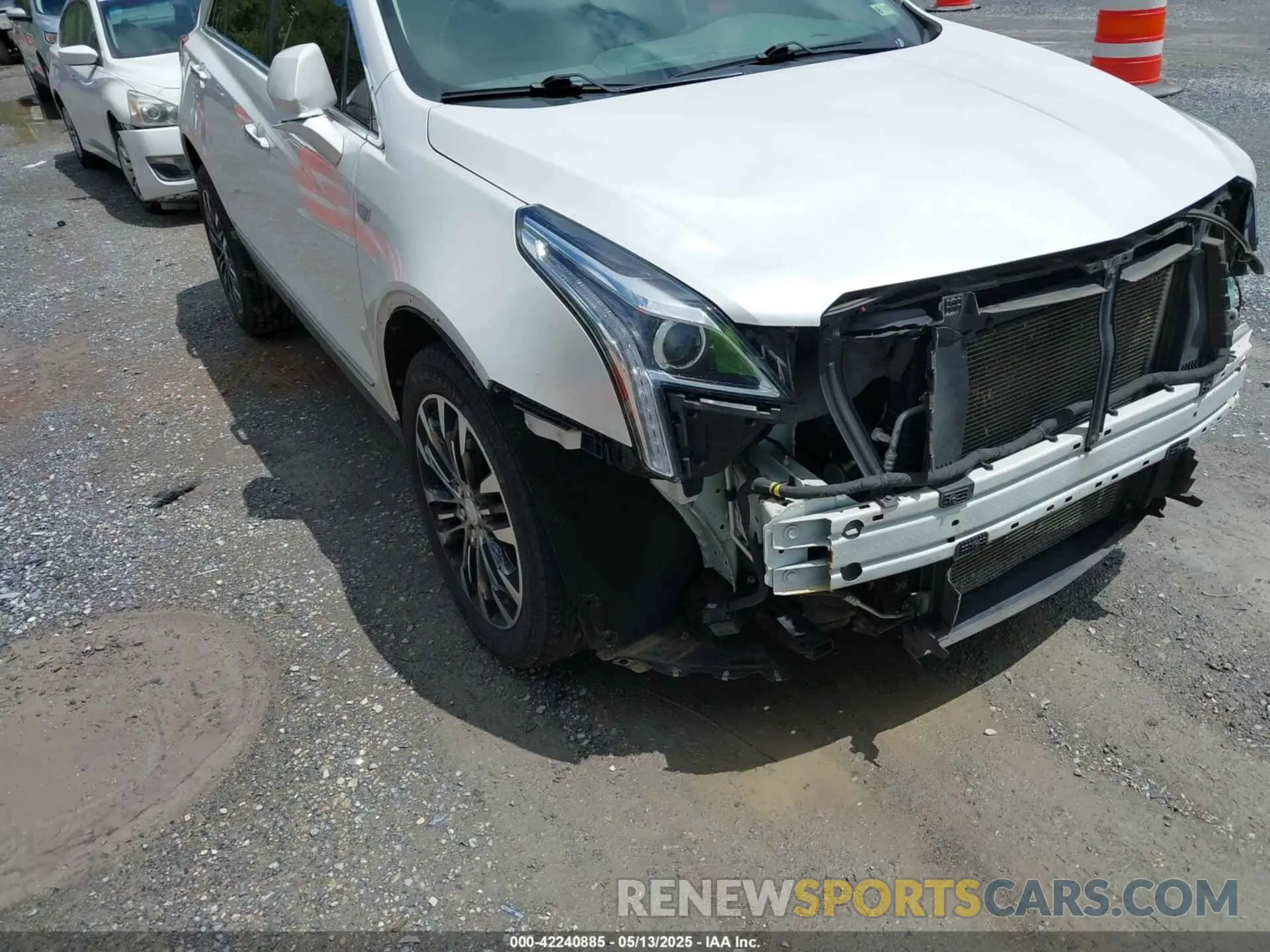 18 fotografías del automóvil dañado 1GYKNDRS4KZ239677 CADILLAC XT5 2019