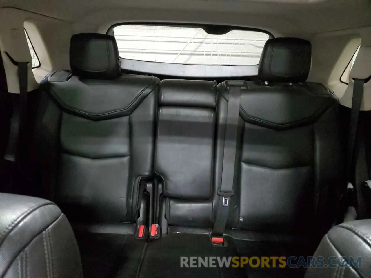 10 fotografías del automóvil dañado 1GYKNDRS5KZ106863 CADILLAC XT5 2019