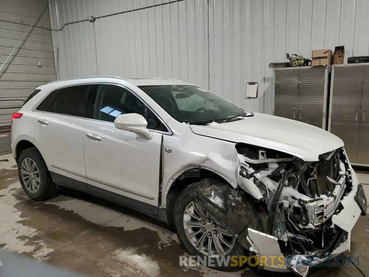 4 fotografías del automóvil dañado 1GYKNDRS5KZ106863 CADILLAC XT5 2019