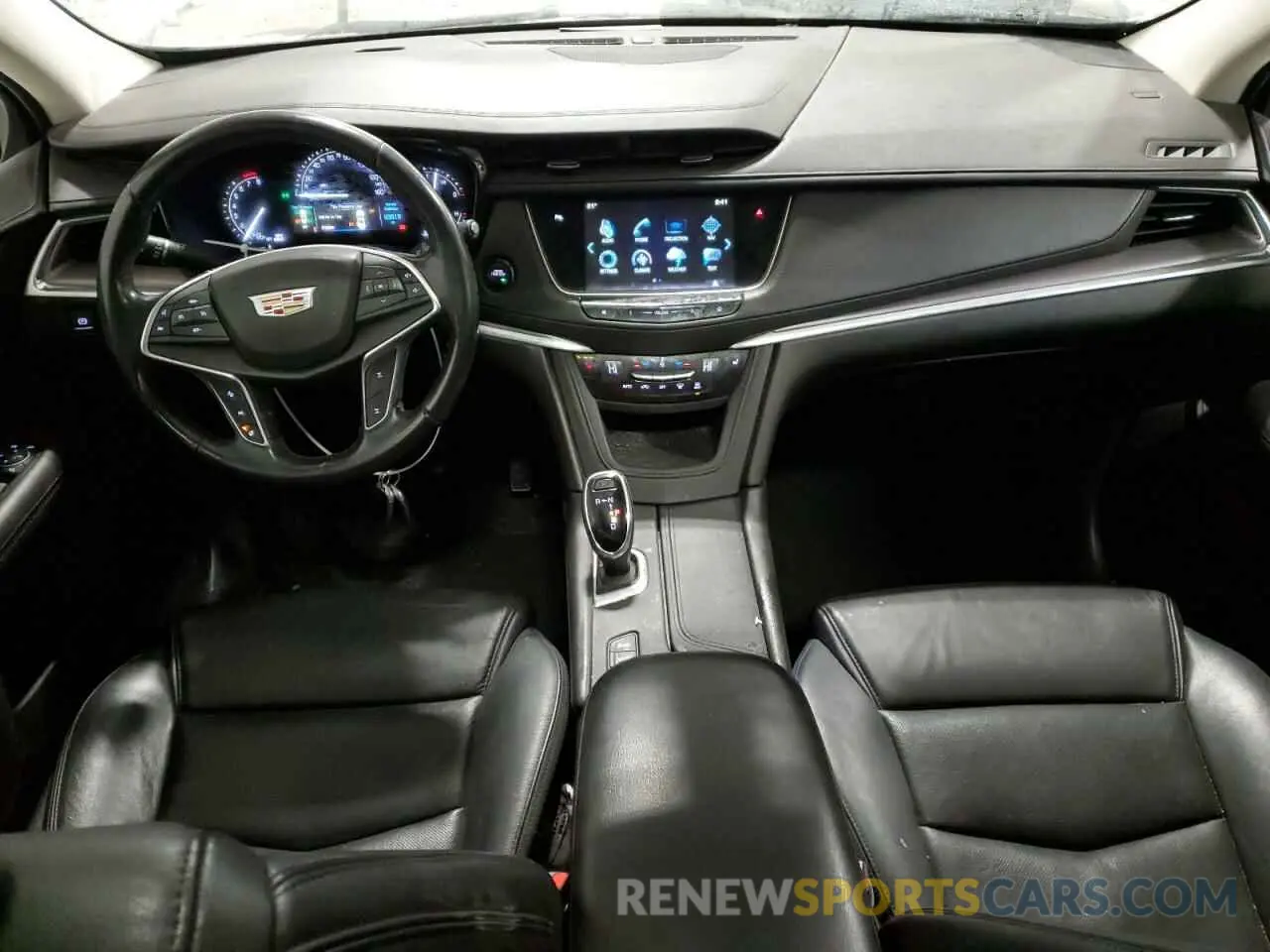 8 fotografías del automóvil dañado 1GYKNDRS5KZ106863 CADILLAC XT5 2019
