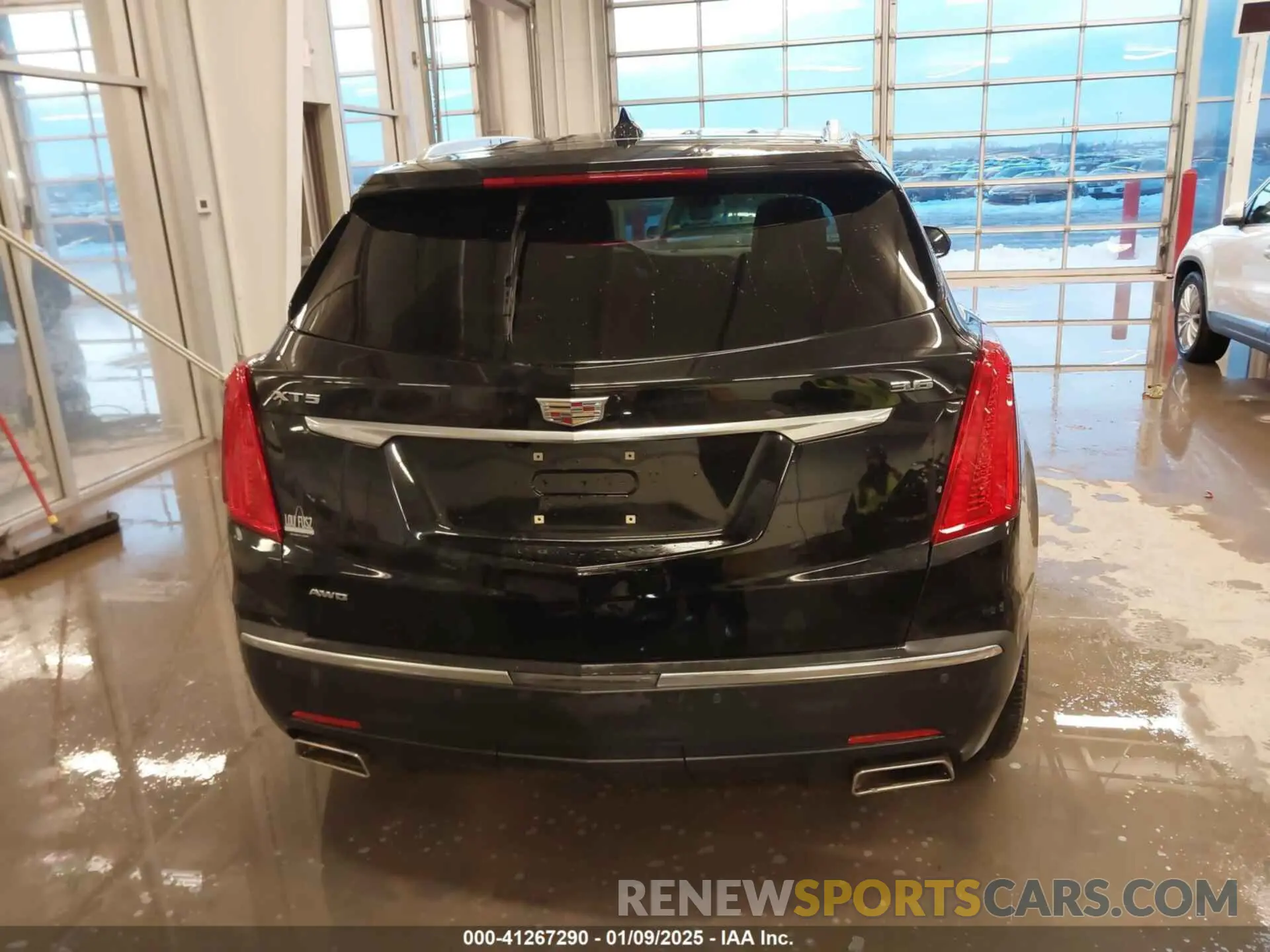16 fotografías del automóvil dañado 1GYKNDRS5KZ124909 CADILLAC XT5 2019