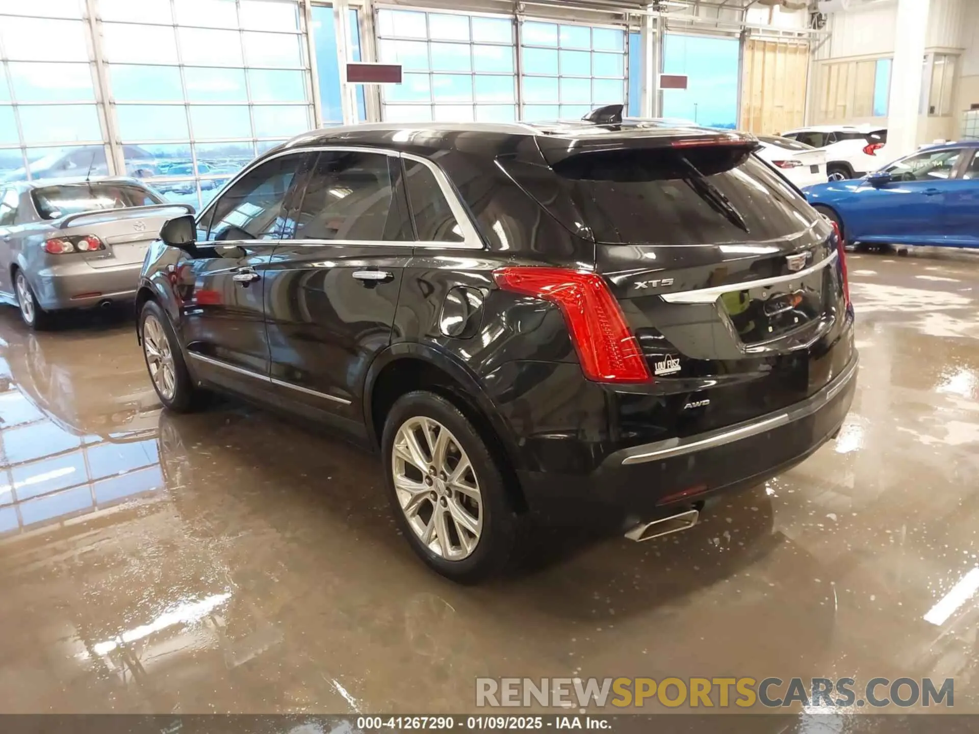 3 fotografías del automóvil dañado 1GYKNDRS5KZ124909 CADILLAC XT5 2019