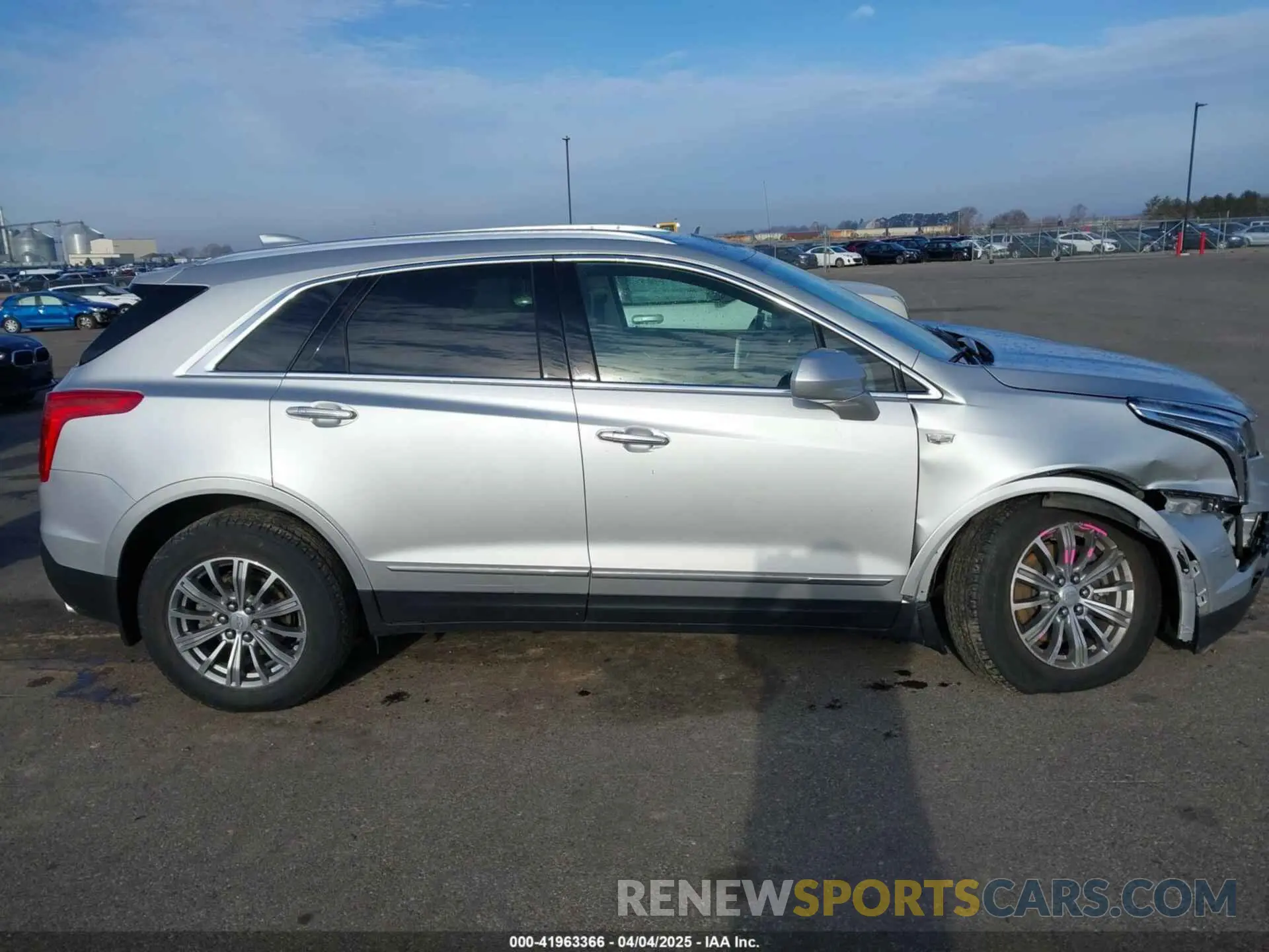13 fotografías del automóvil dañado 1GYKNDRS5KZ242037 CADILLAC XT5 2019