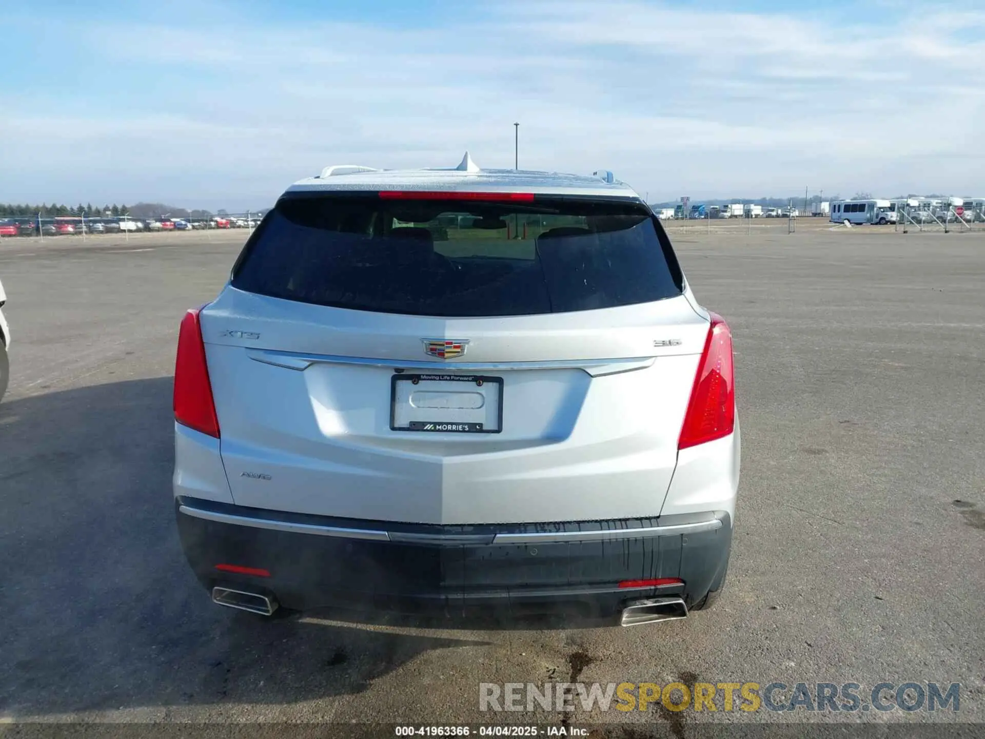16 fotografías del automóvil dañado 1GYKNDRS5KZ242037 CADILLAC XT5 2019