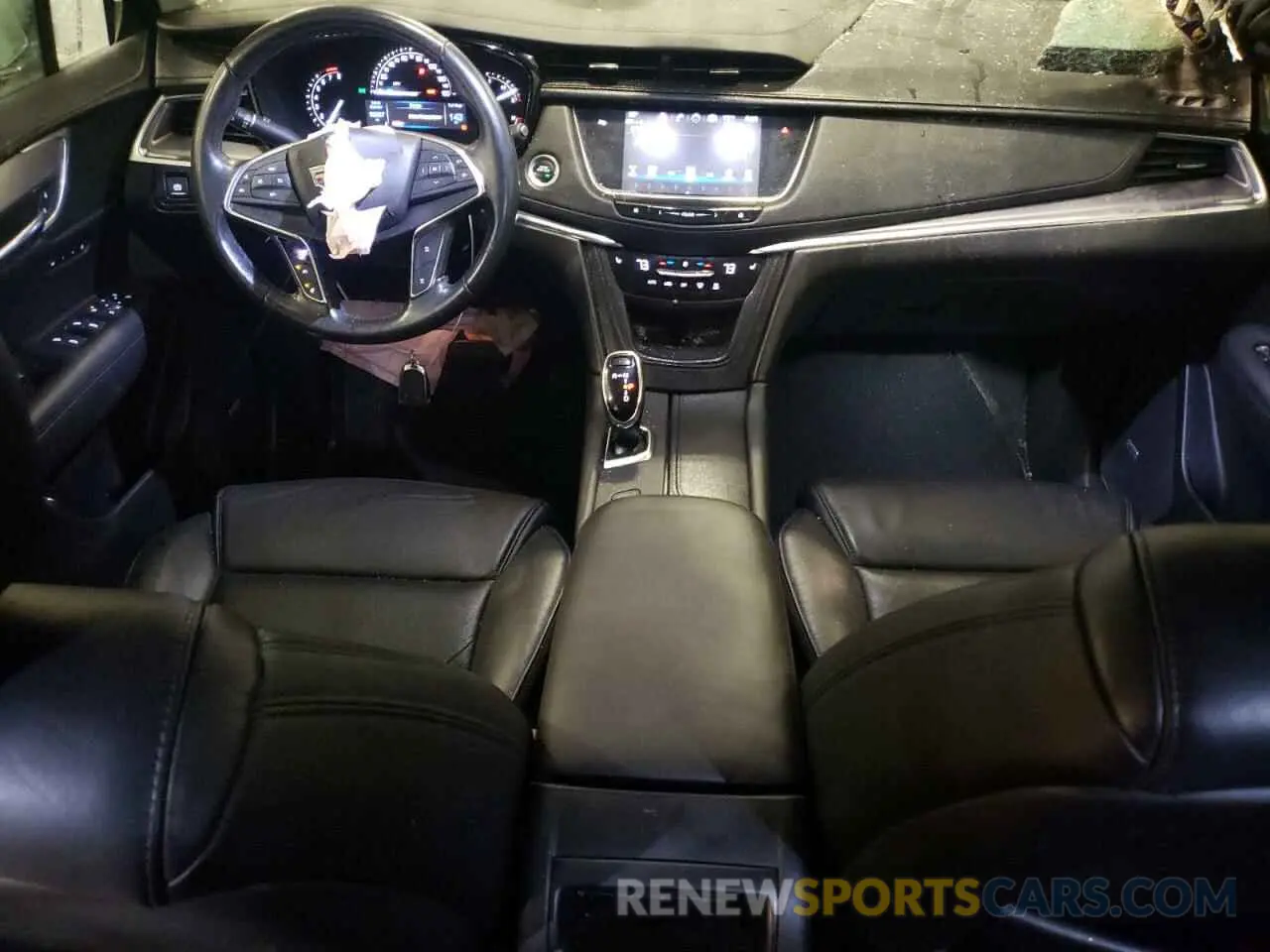 8 fotografías del automóvil dañado 1GYKNDRS5KZ299872 CADILLAC XT5 2019