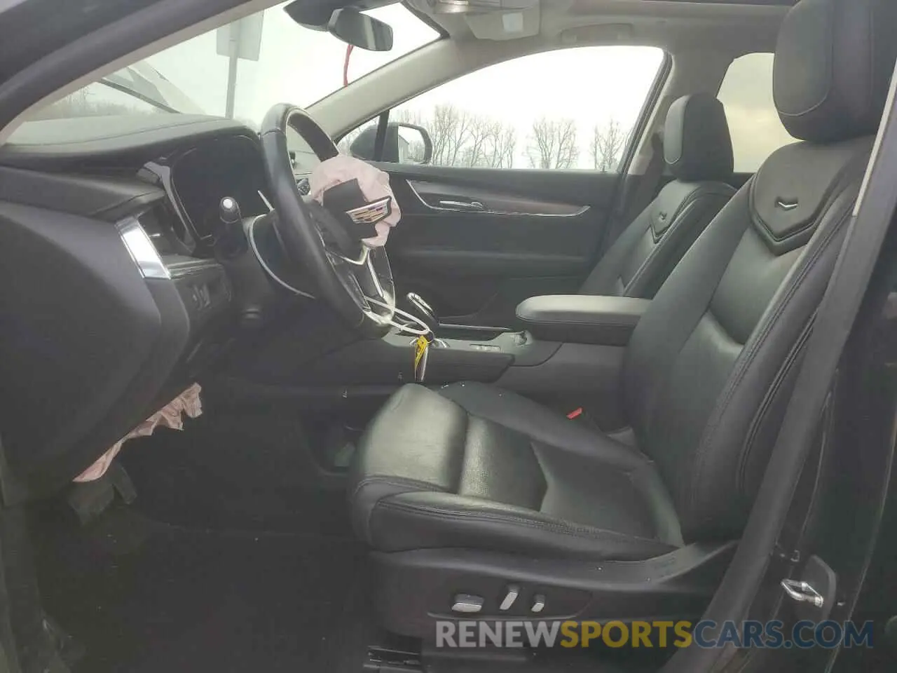 7 fotografías del automóvil dañado 1GYKNDRS7KZ240600 CADILLAC XT5 2019
