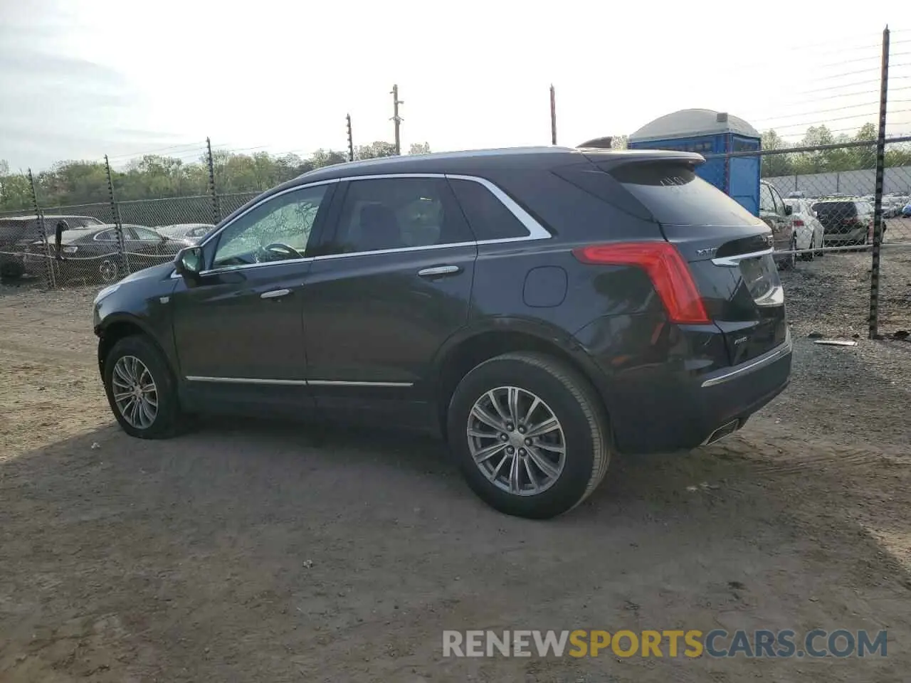 2 fotografías del automóvil dañado 1GYKNDRS8KZ296481 CADILLAC XT5 2019