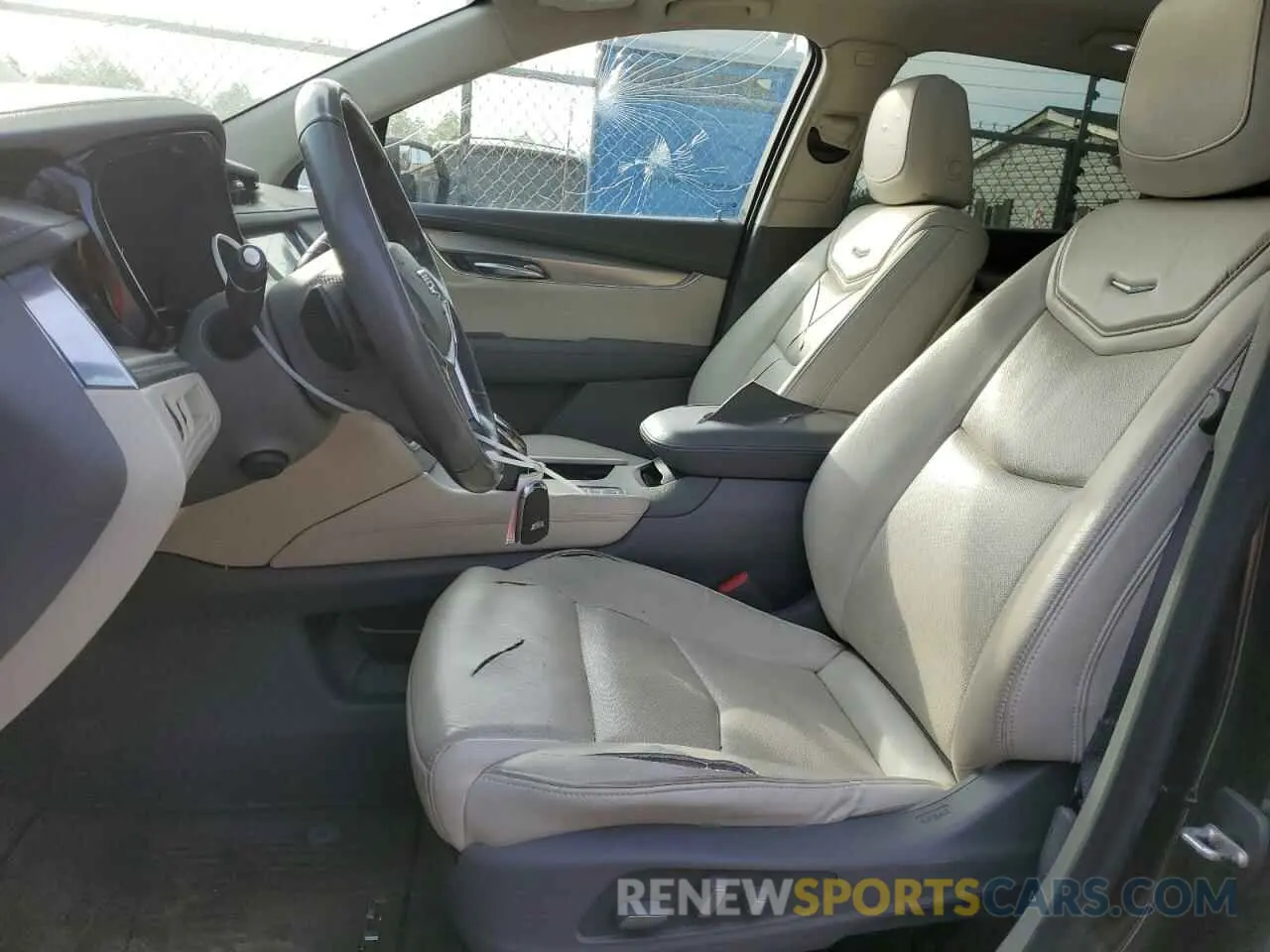 7 fotografías del automóvil dañado 1GYKNDRS8KZ296481 CADILLAC XT5 2019