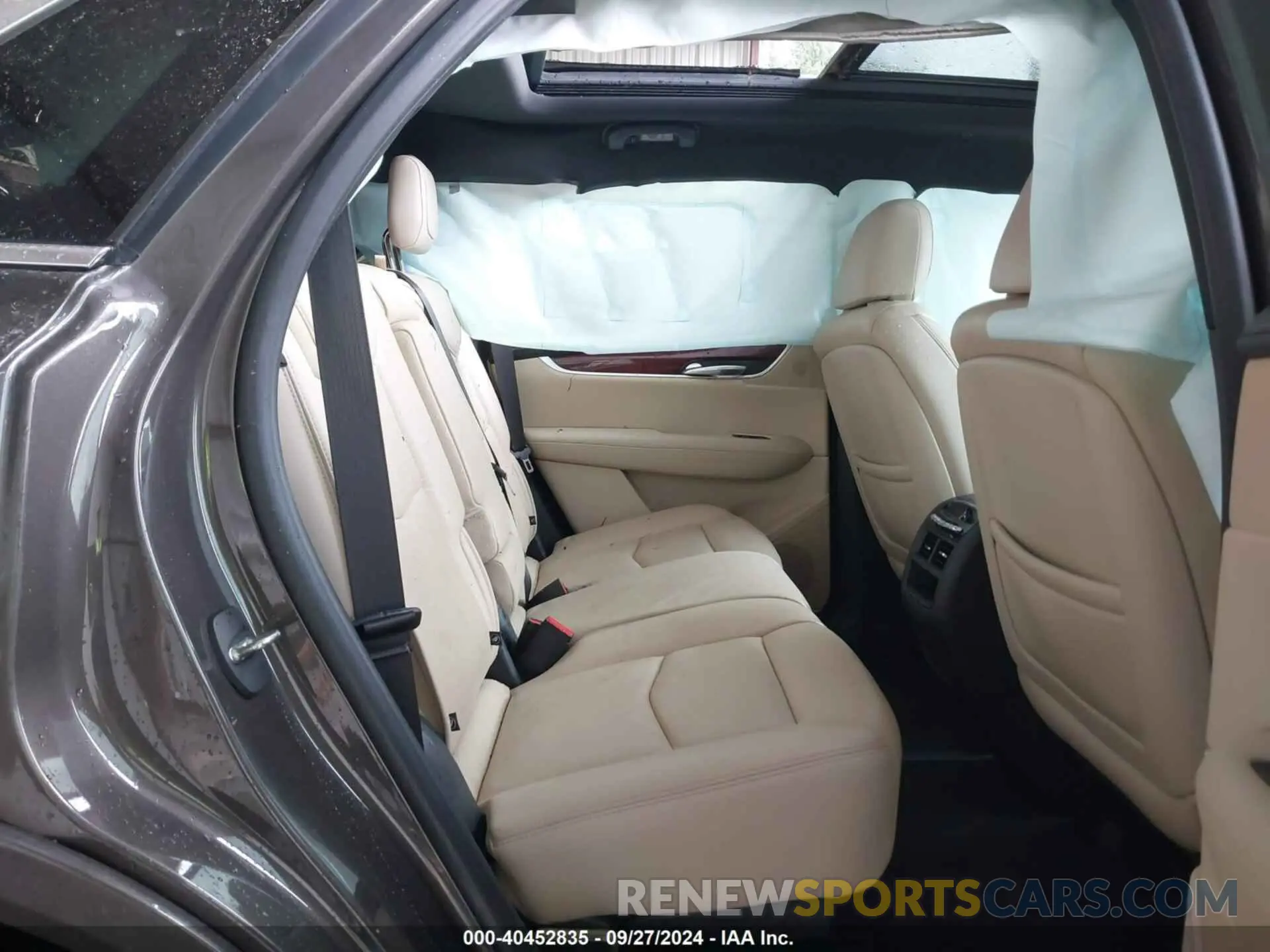8 fotografías del automóvil dañado 1GYKNDRS9KZ181274 CADILLAC XT5 2019