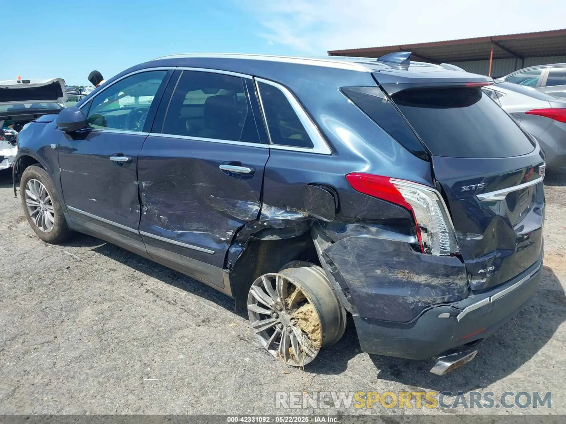 3 fotografías del automóvil dañado 1GYKNDRSXKZ232989 CADILLAC XT5 2019