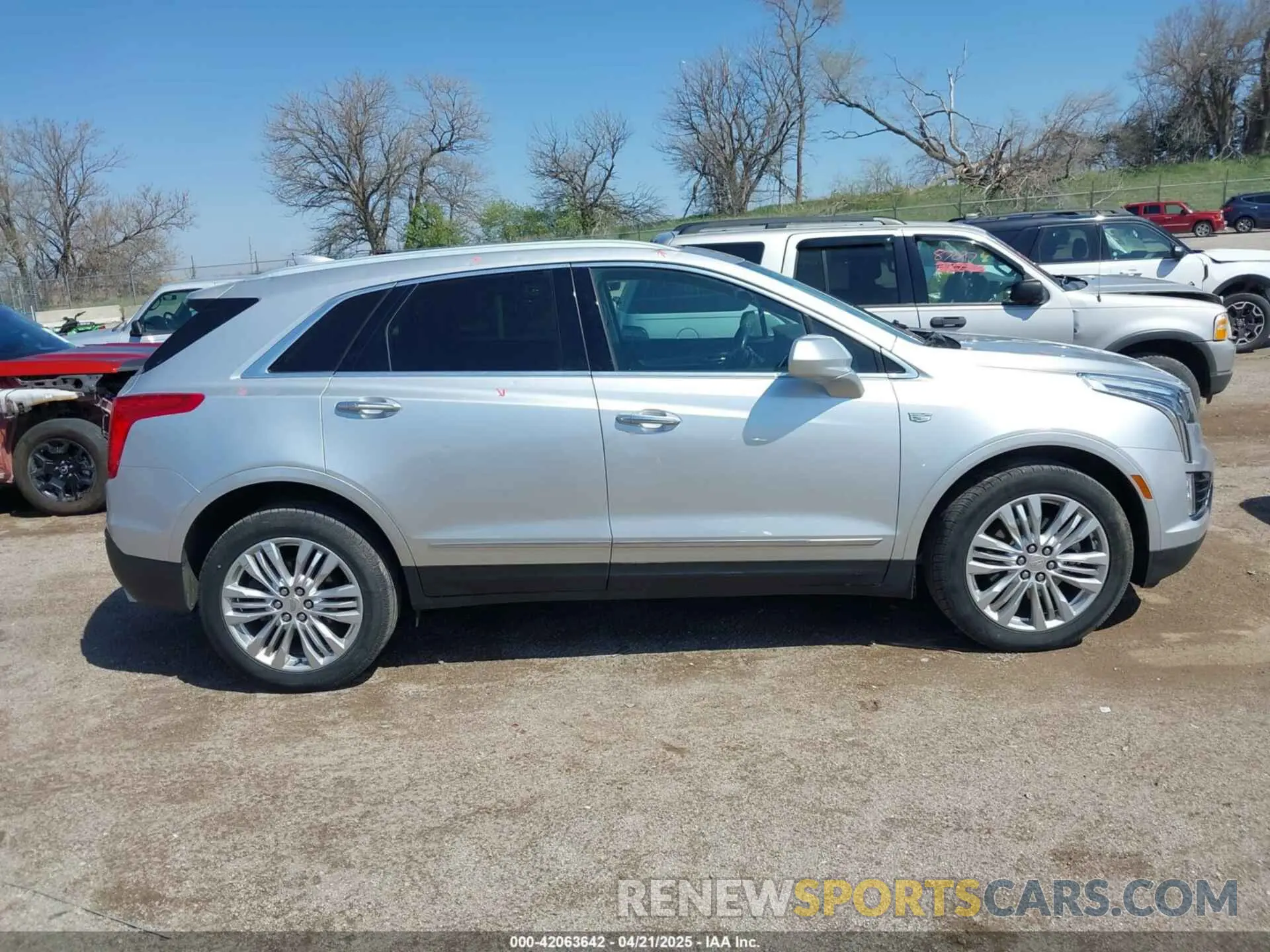 13 fotografías del automóvil dañado 1GYKNFRS1KZ125549 CADILLAC XT5 2019