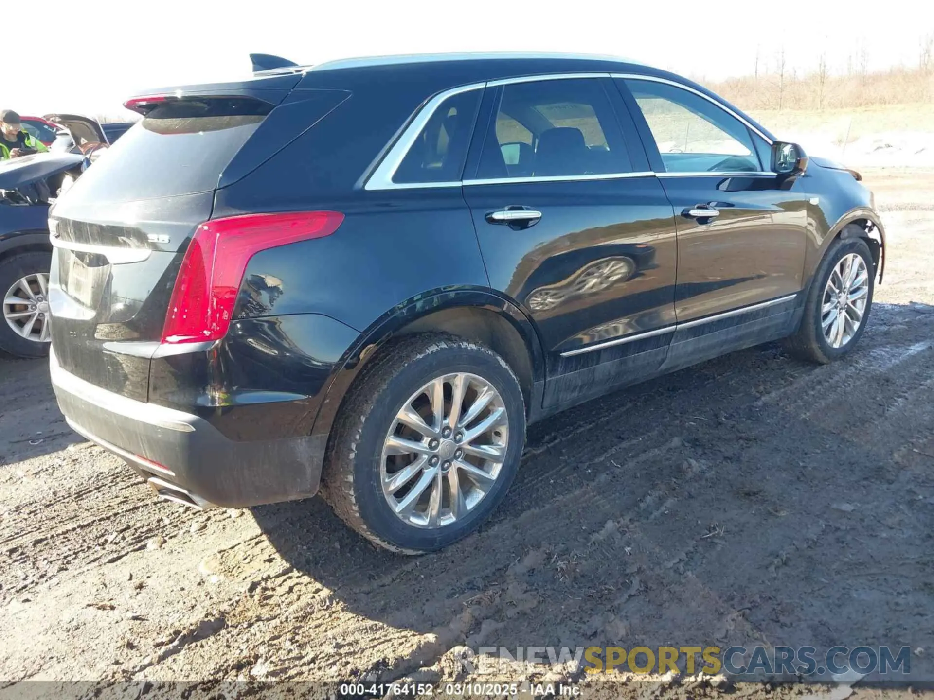 4 fotografías del automóvil dañado 1GYKNFRS1KZ250468 CADILLAC XT5 2019