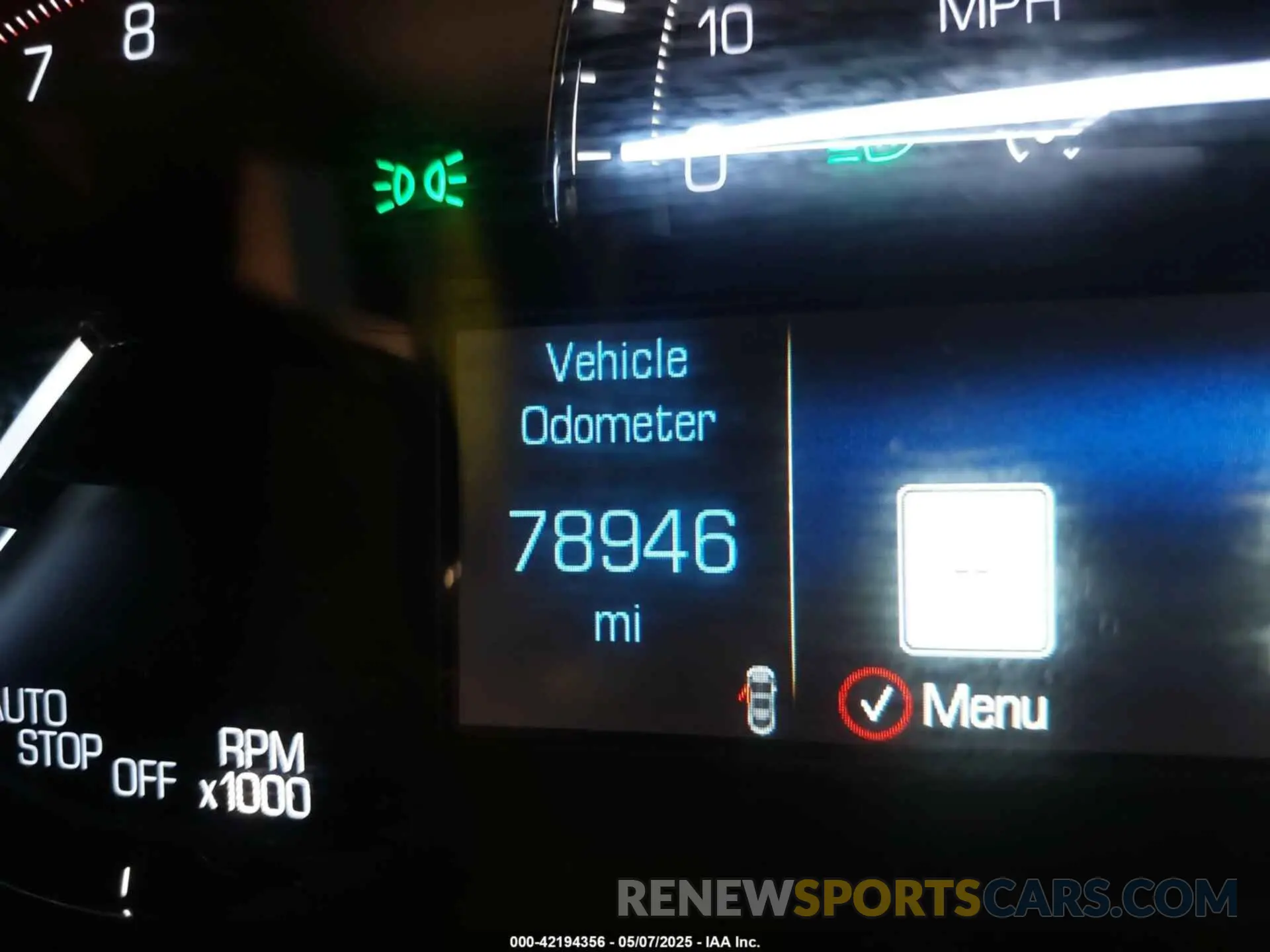 16 fotografías del automóvil dañado 1GYKNFRS9KZ133544 CADILLAC XT5 2019