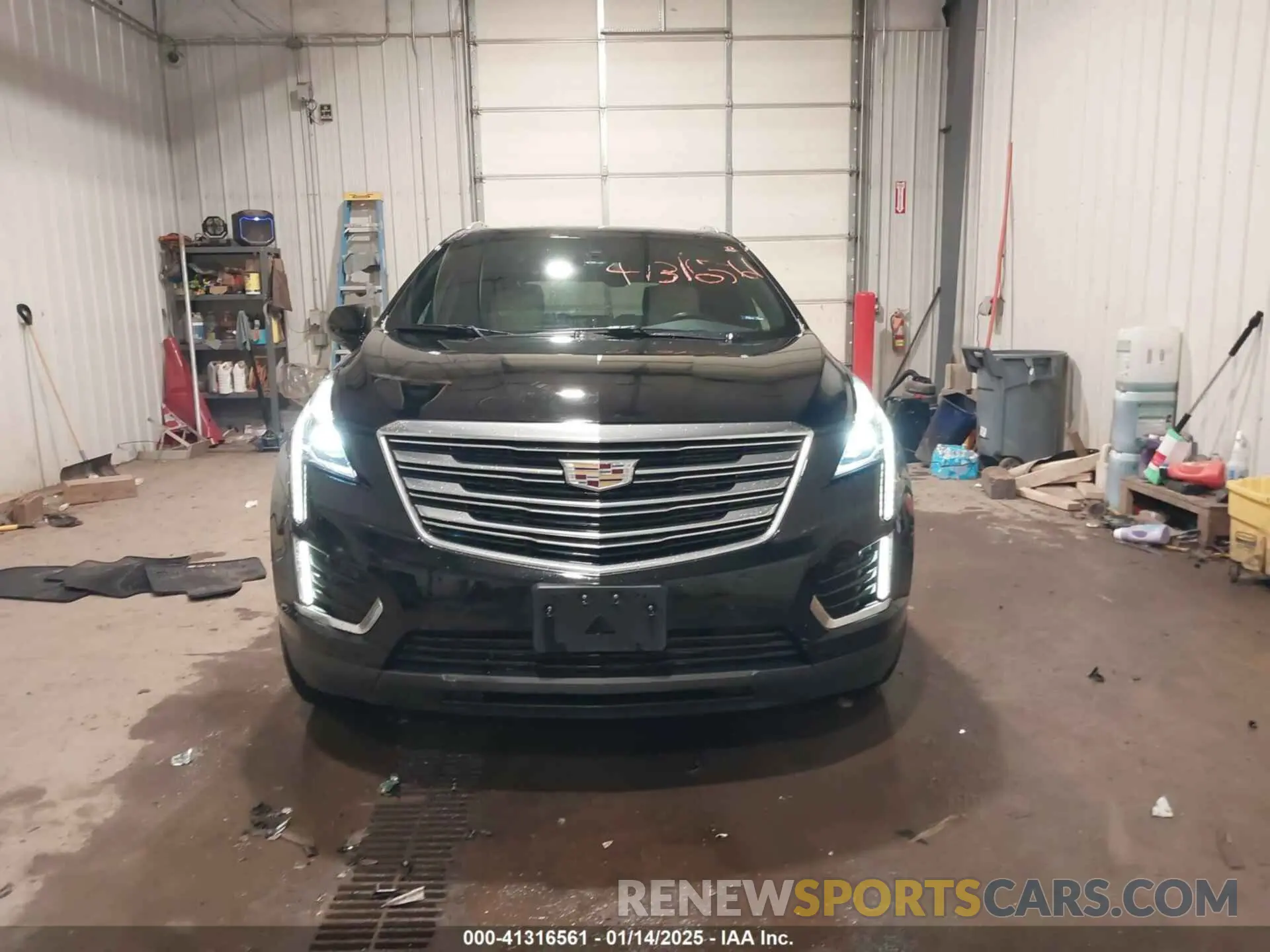 13 fotografías del automóvil dañado 1GYKNFRSXKZ189590 CADILLAC XT5 2019