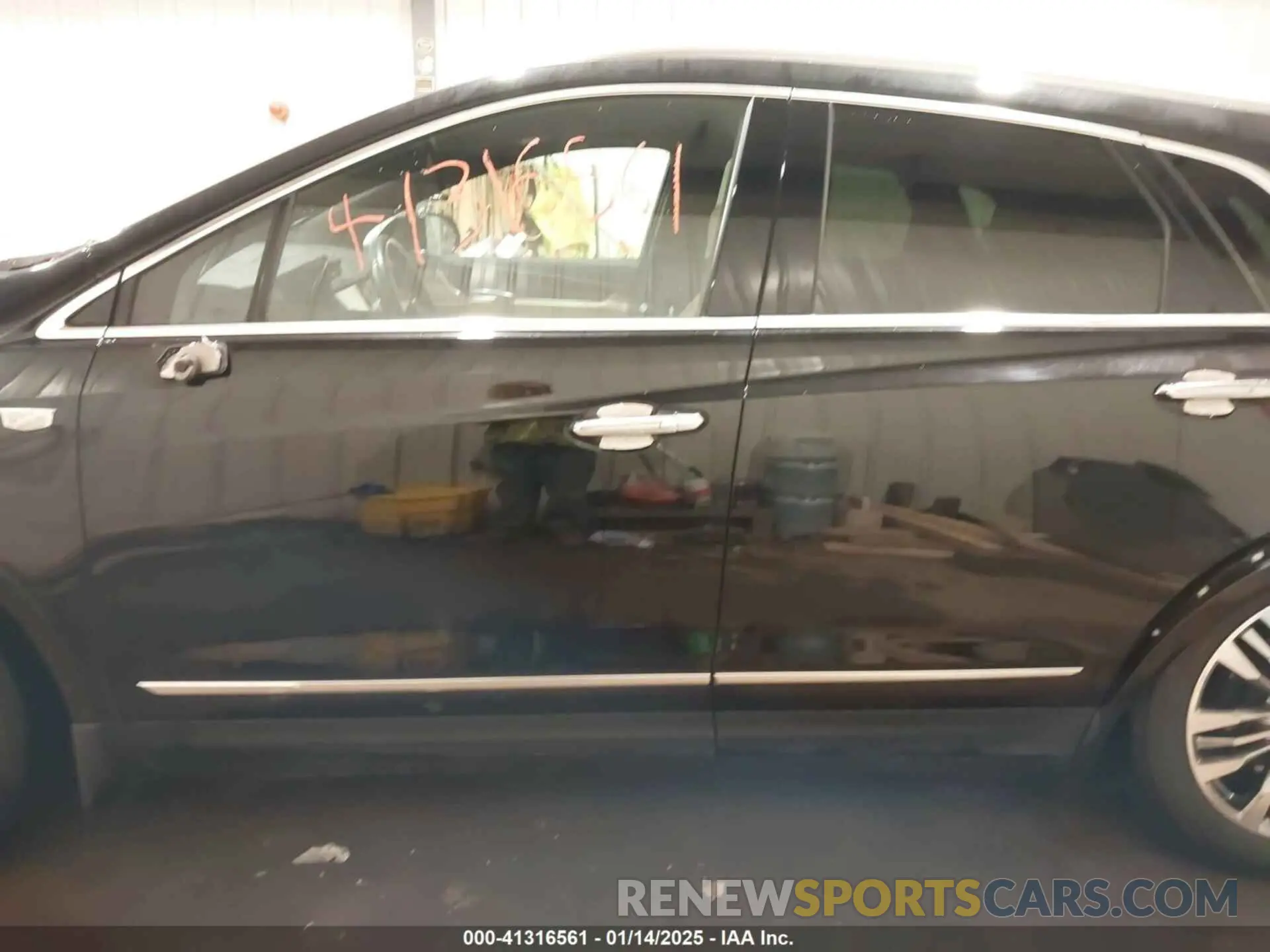 15 fotografías del automóvil dañado 1GYKNFRSXKZ189590 CADILLAC XT5 2019