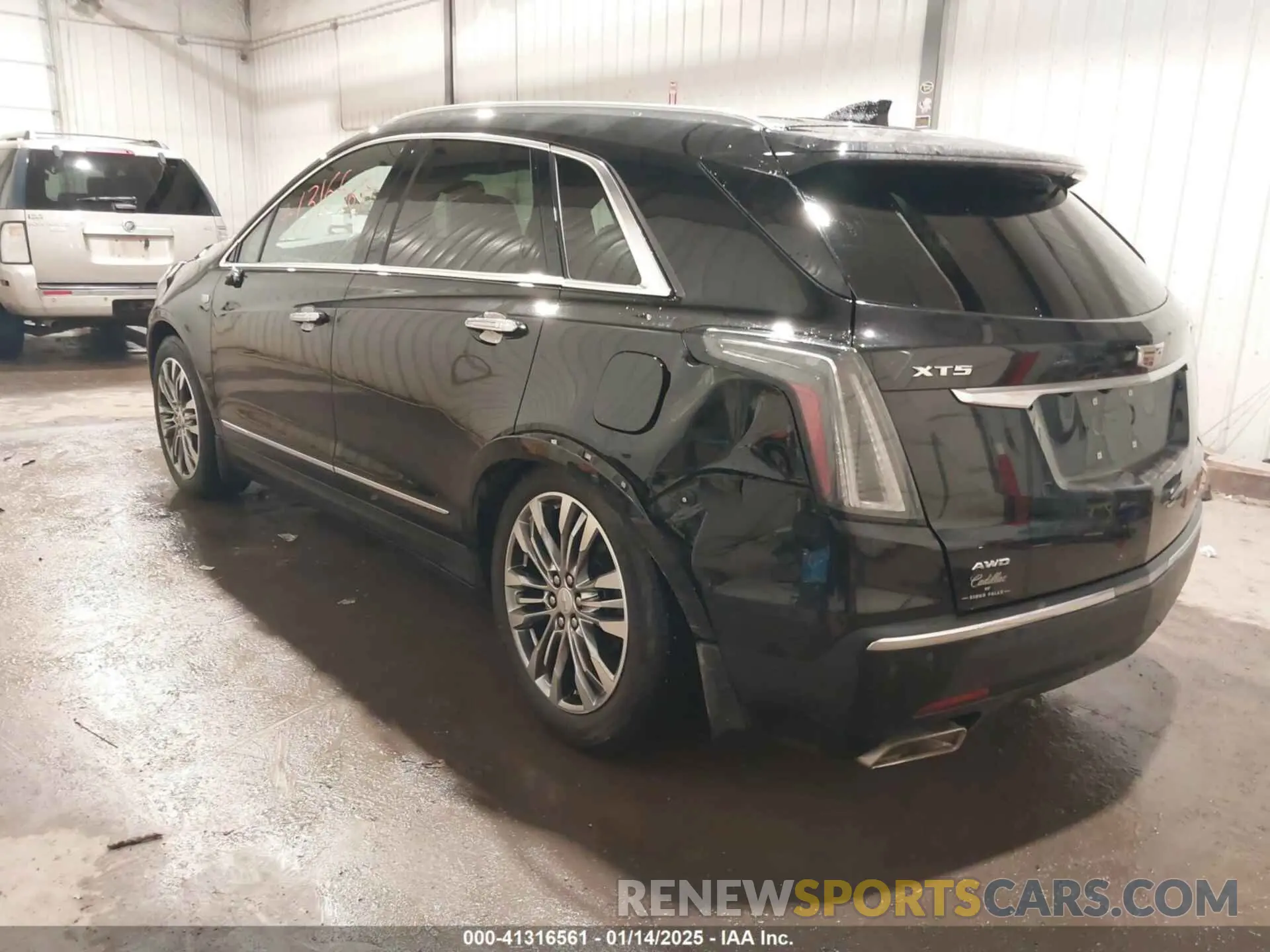 3 fotografías del automóvil dañado 1GYKNFRSXKZ189590 CADILLAC XT5 2019