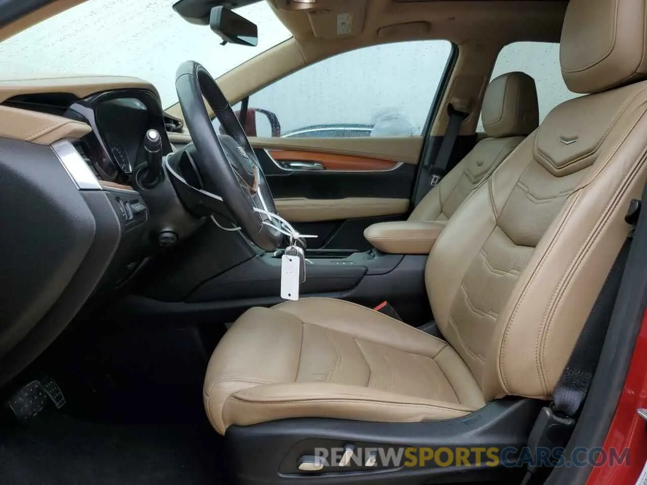 7 fotografías del automóvil dañado 1GYKNGRS8KZ147845 CADILLAC XT5 2019