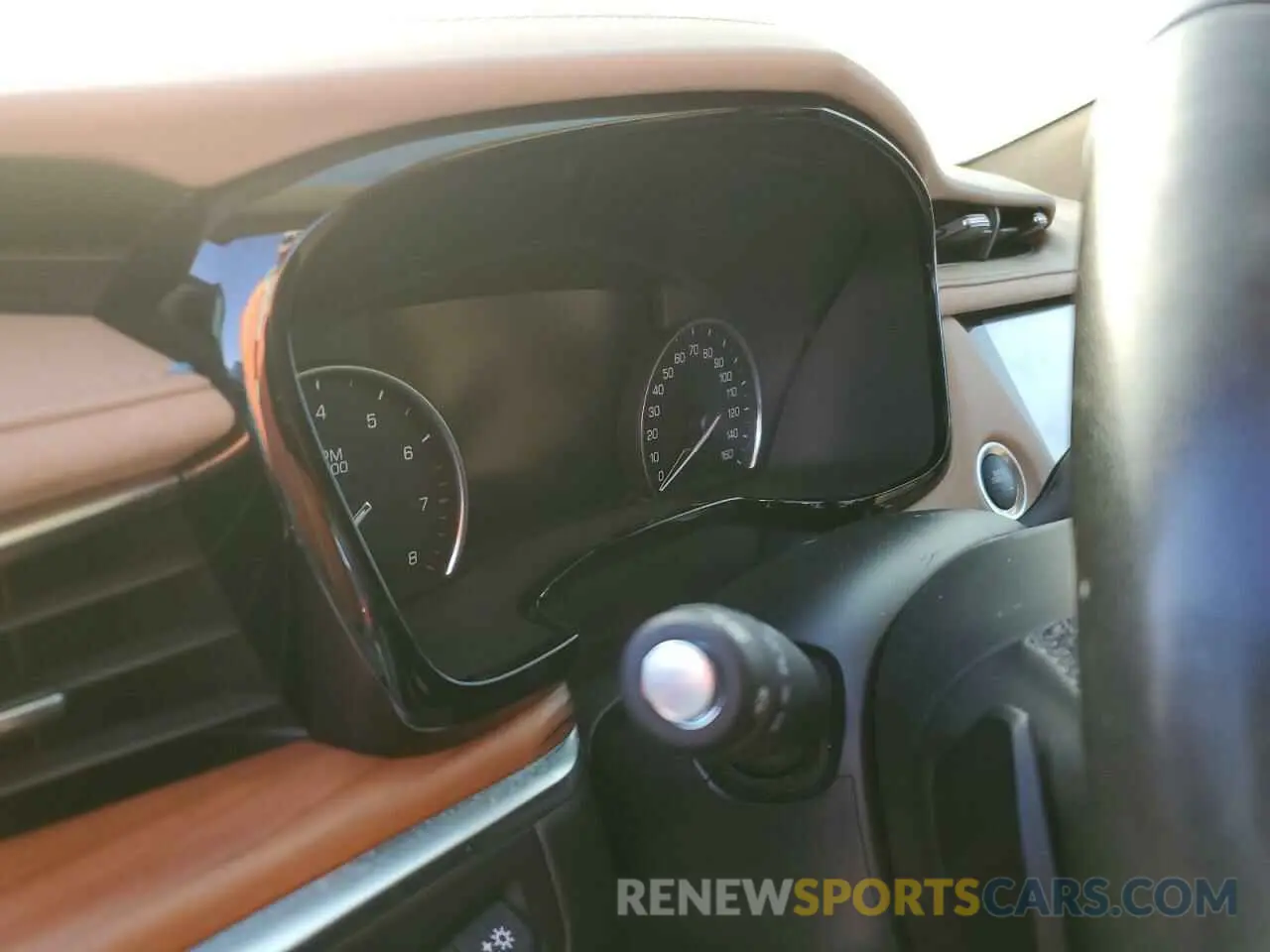 9 fotografías del automóvil dañado 1GYKNGRS9KZ129564 CADILLAC XT5 2019