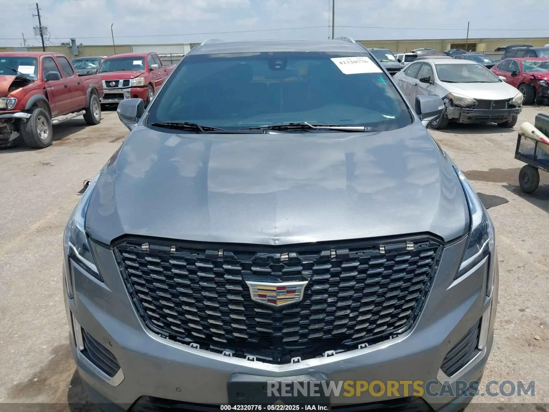12 fotografías del automóvil dañado 1GYKNAR44LZ213453 CADILLAC XT5 2020