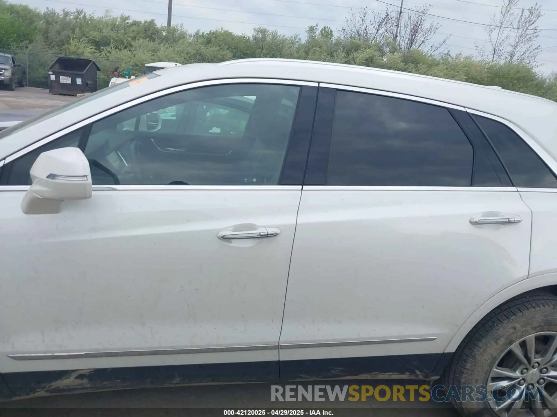 15 fotografías del automóvil dañado 1GYKNCR49LZ239803 CADILLAC XT5 2020