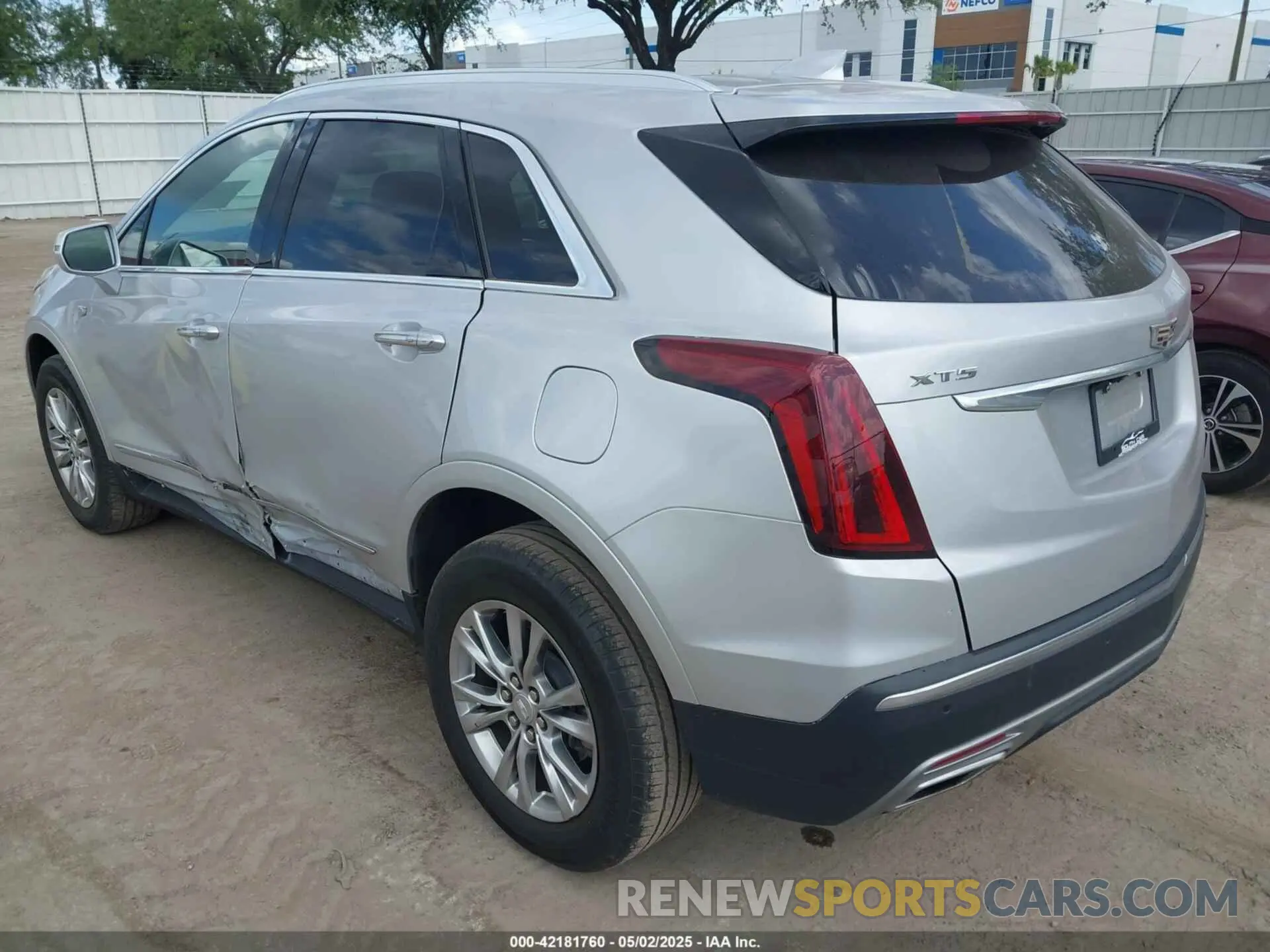 3 fotografías del automóvil dañado 1GYKNCRS0LZ187525 CADILLAC XT5 2020