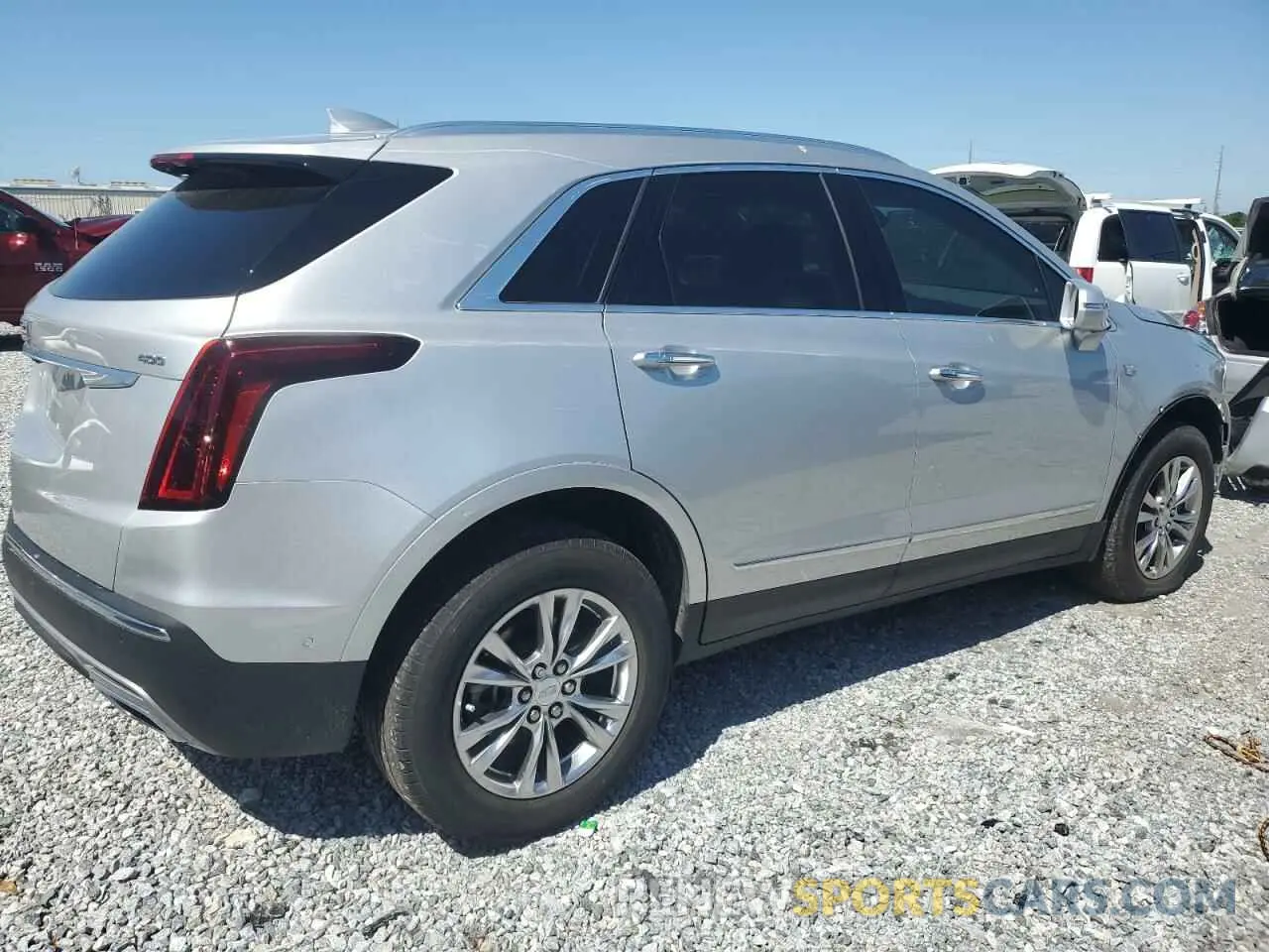 3 fotografías del automóvil dañado 1GYKNCRS0LZ221494 CADILLAC XT5 2020