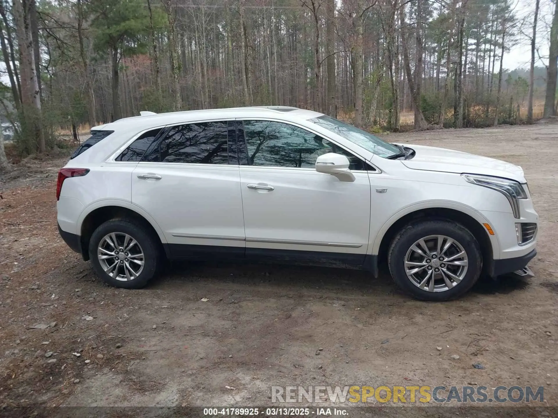 13 fotografías del automóvil dañado 1GYKNCRS3LZ115508 CADILLAC XT5 2020