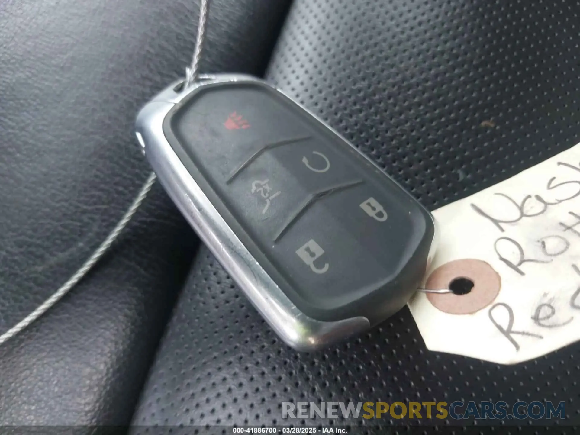 11 fotografías del automóvil dañado 1GYKNCRS3LZ226334 CADILLAC XT5 2020