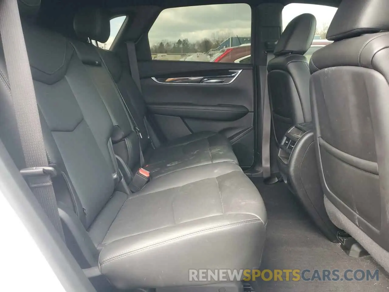 12 fotografías del automóvil dañado 1GYKNCRS3LZ240797 CADILLAC XT5 2020